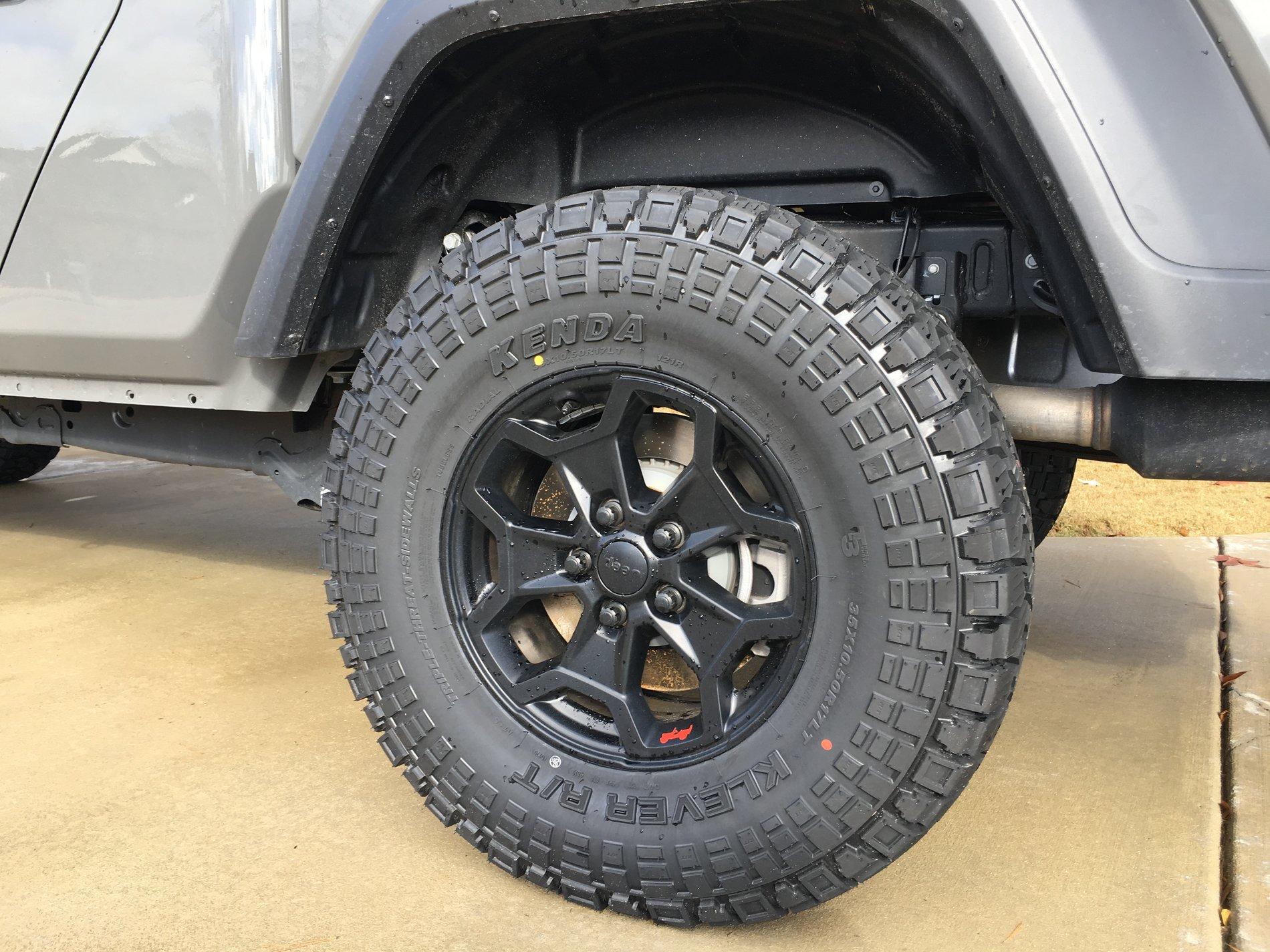 Jeep Gladiator Invictus Off Road Build 7F8855A9-1E5F-4F9D-A12C-7156A62DF29F