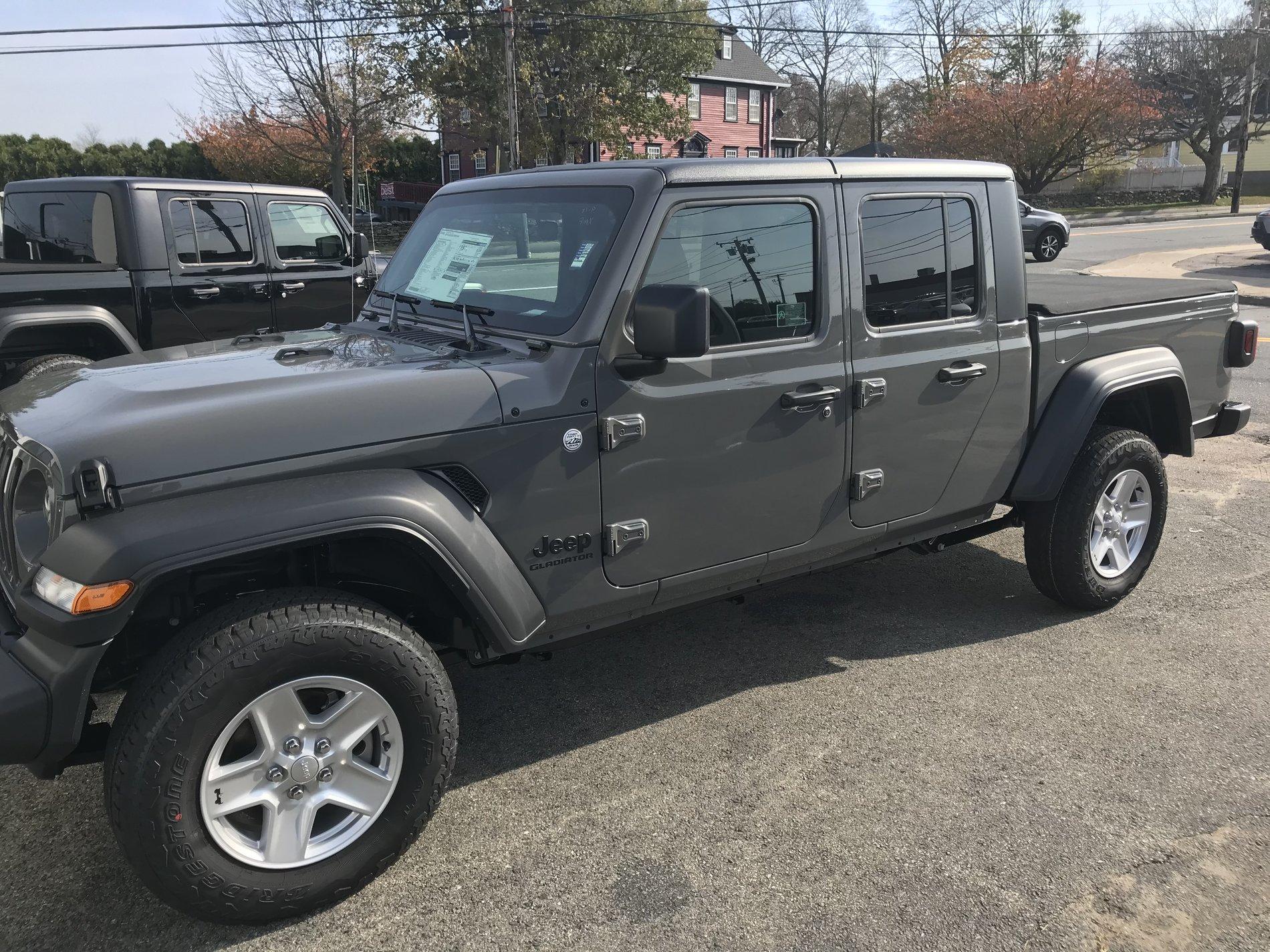 Jeep Gladiator Took Delivery of Your JT? Sign in Here! 1576328478232_IMG-0321