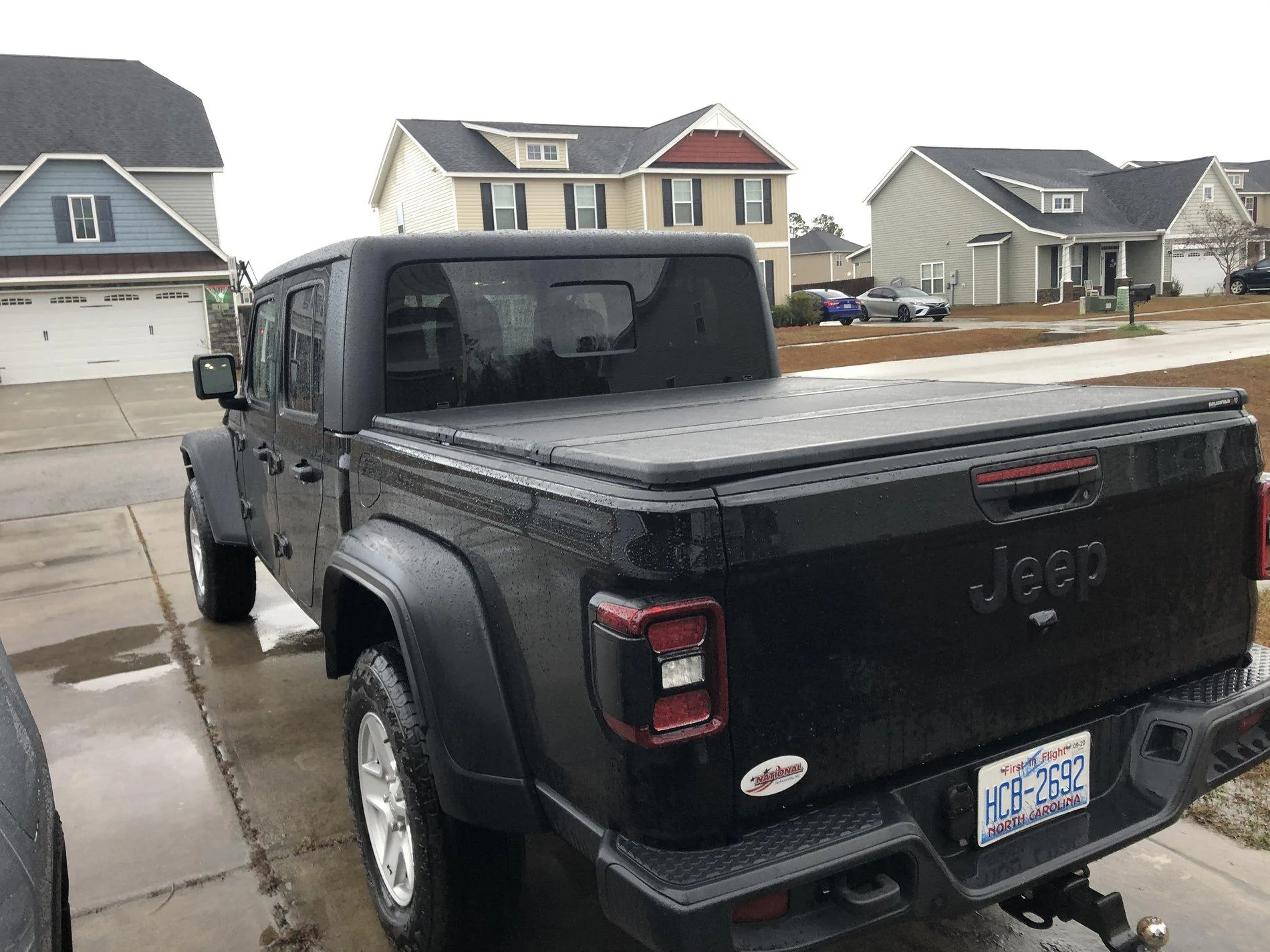 Jeep Gladiator Aftermarket Tonneau Covers? 038C13DE-DCDC-492F-9BF8-767988DA97C3