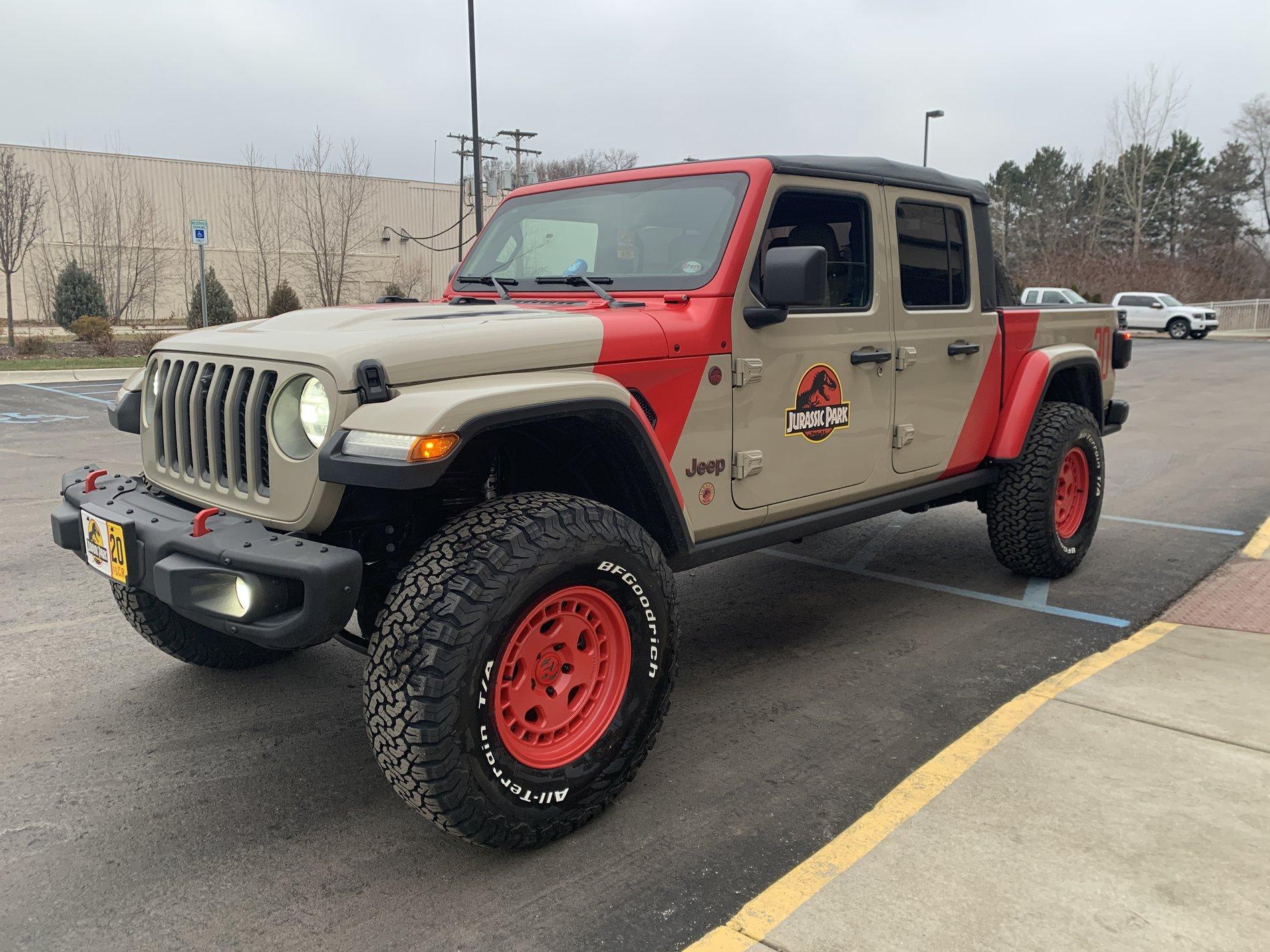 Jeep Gladiator GOBI Gladiator JT Club 8C9AE371-FDFF-46BC-8756-1C65E9C70B0B