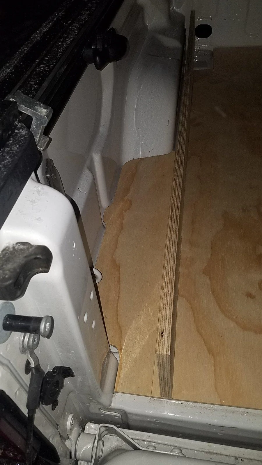 Jeep Gladiator Overland in bed drawer system, which would you prefer? 20191214_200658