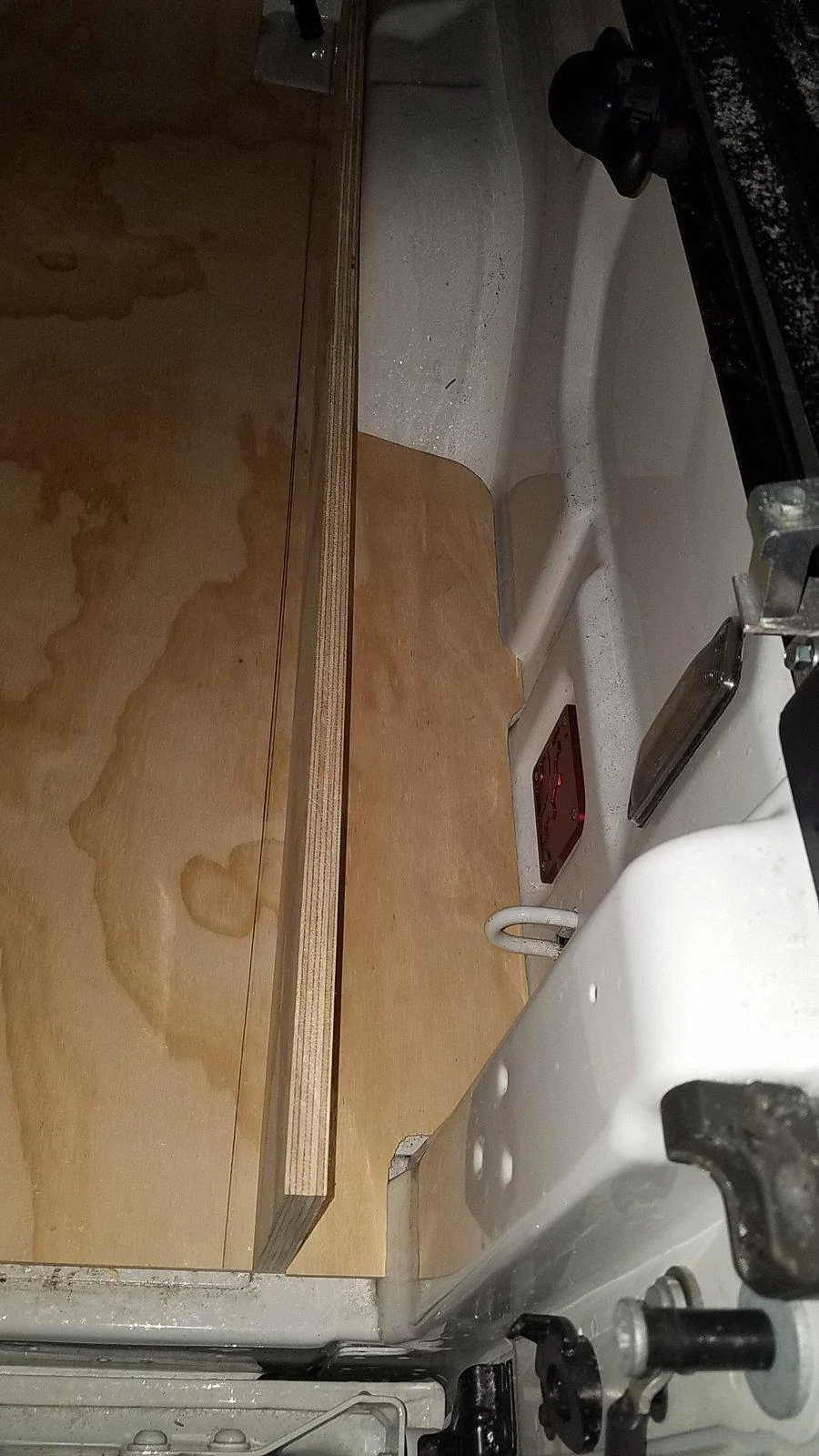 Jeep Gladiator Overland in bed drawer system, which would you prefer? 20191214_200705
