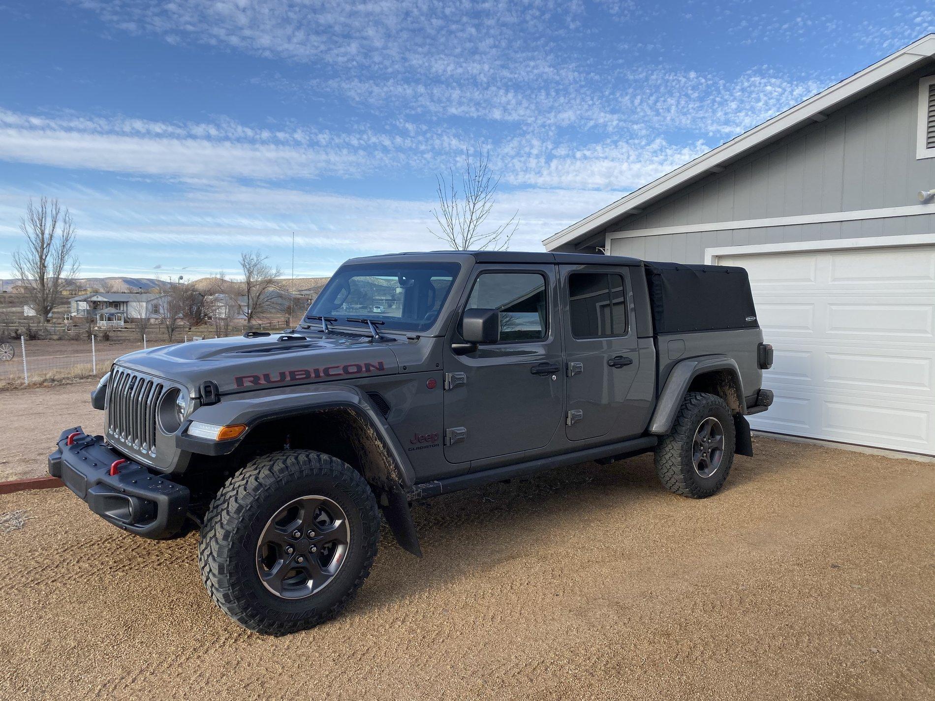 Jeep Gladiator STING GRAY Gladiator JT Club EA6B6884-7459-4980-BC28-03B53C3446F7