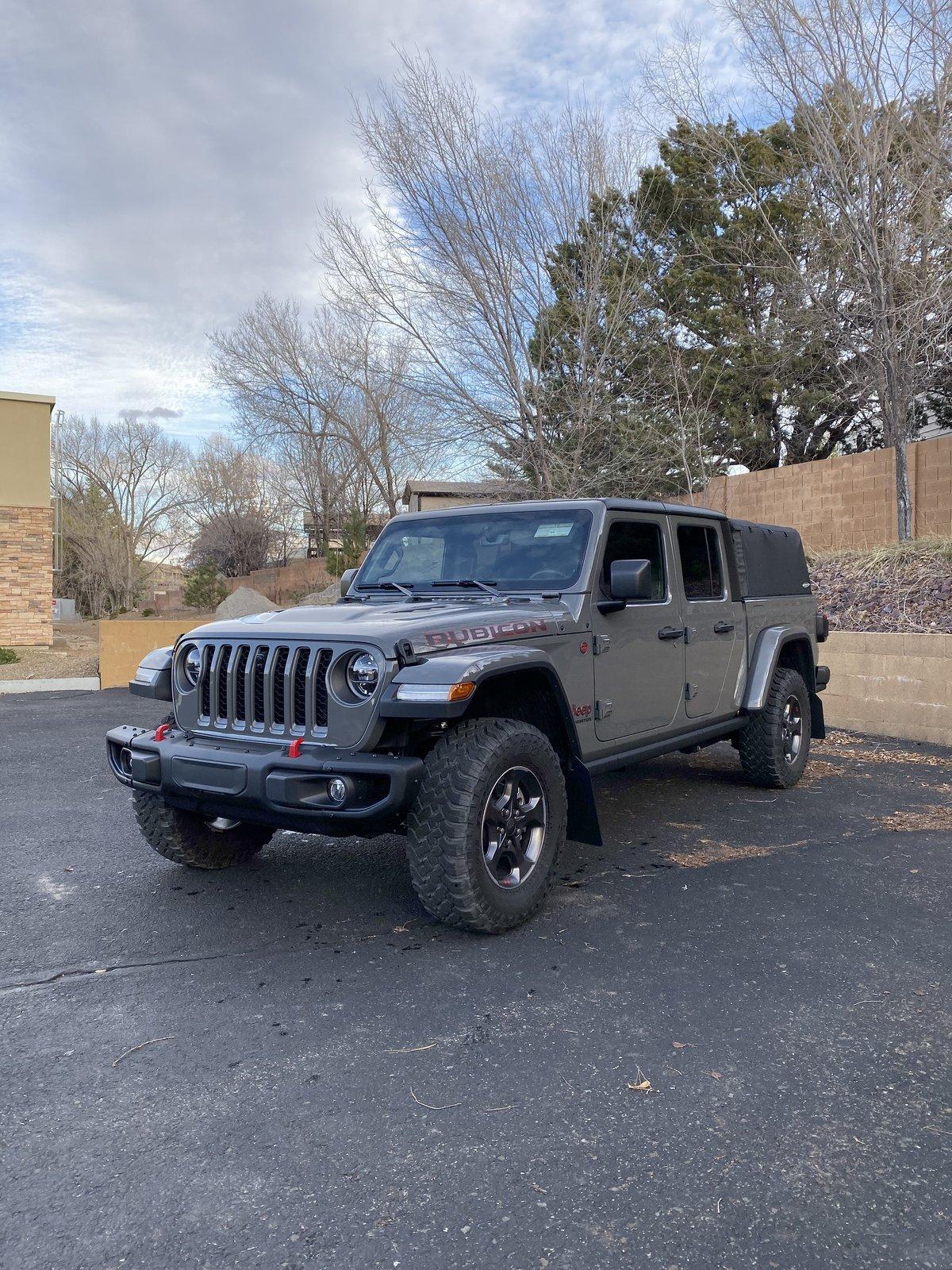 Jeep Gladiator STING GRAY Gladiator JT Club 4E1DB2CC-5109-422A-AFCF-FDDFE3BC891A