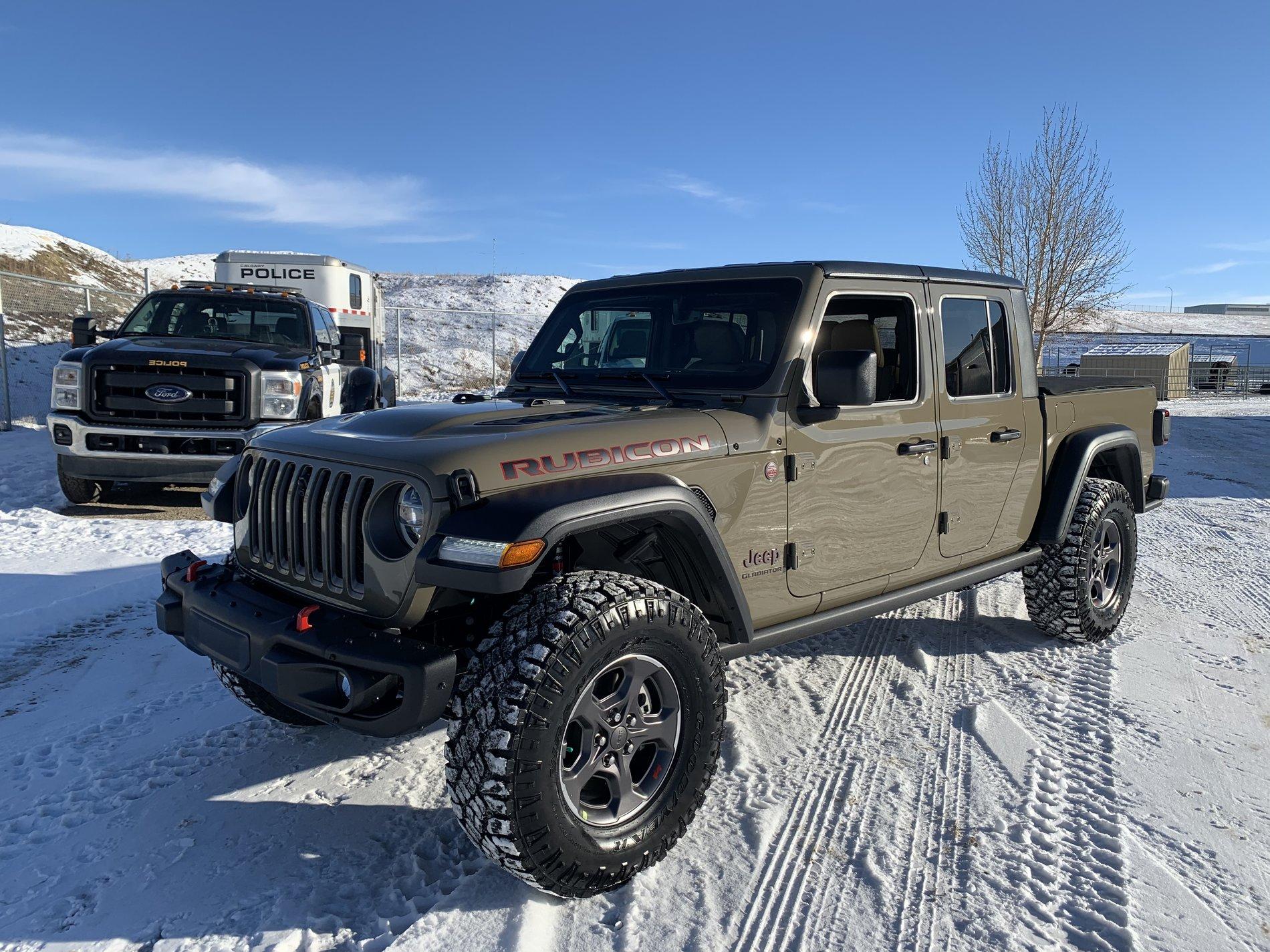 Jeep Gladiator GATOR Gladiator JT Club 4FD543E6-3EC2-4B51-8FDB-B0B4AEB639B2
