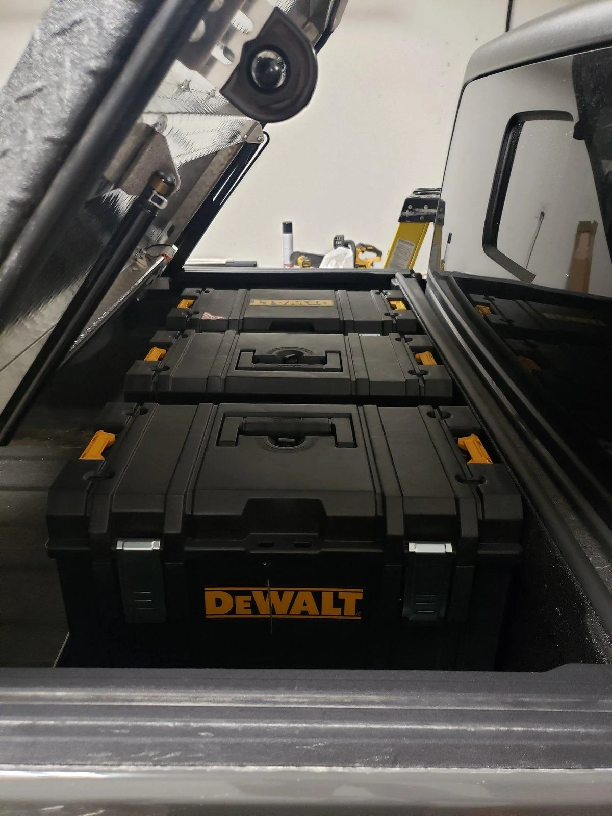 Jeep Gladiator Bed Riser box 20191216_193716