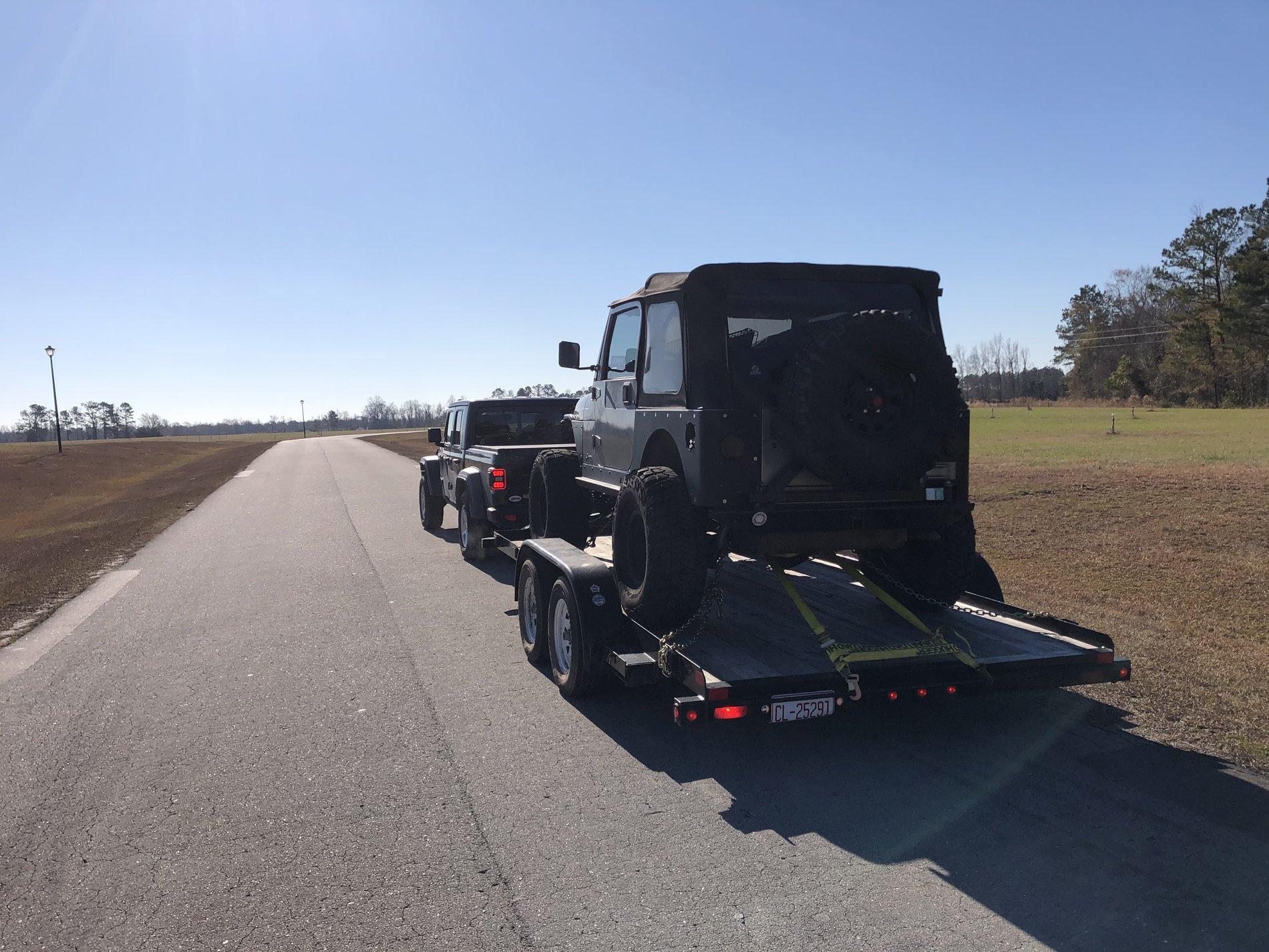 Jeep Gladiator Towing my TJ 976A0075-9399-4FBD-9A63-AE8A54378E74