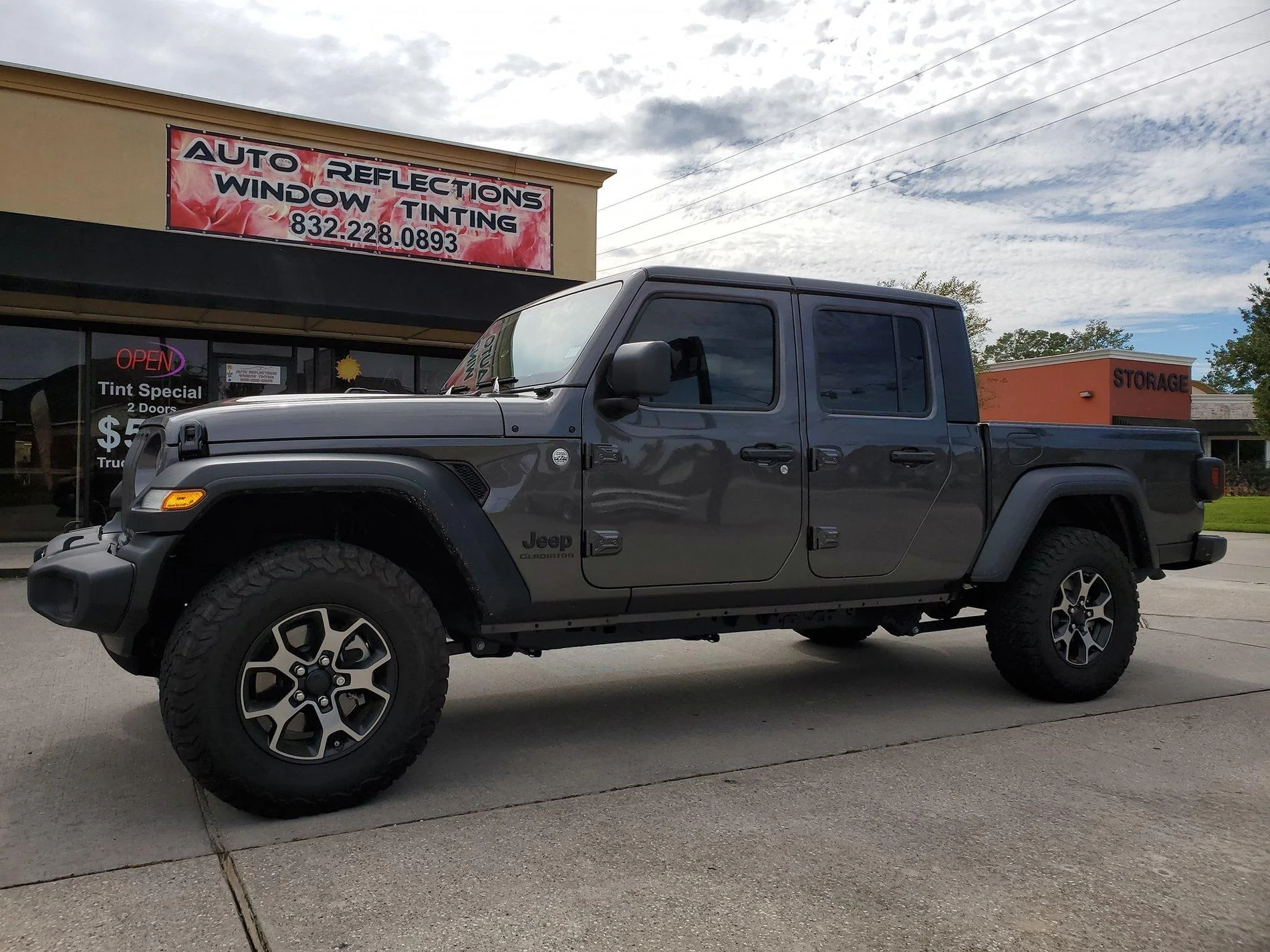 Jeep Gladiator Samson 73051638_2680516891980106_3019679106523463680_o