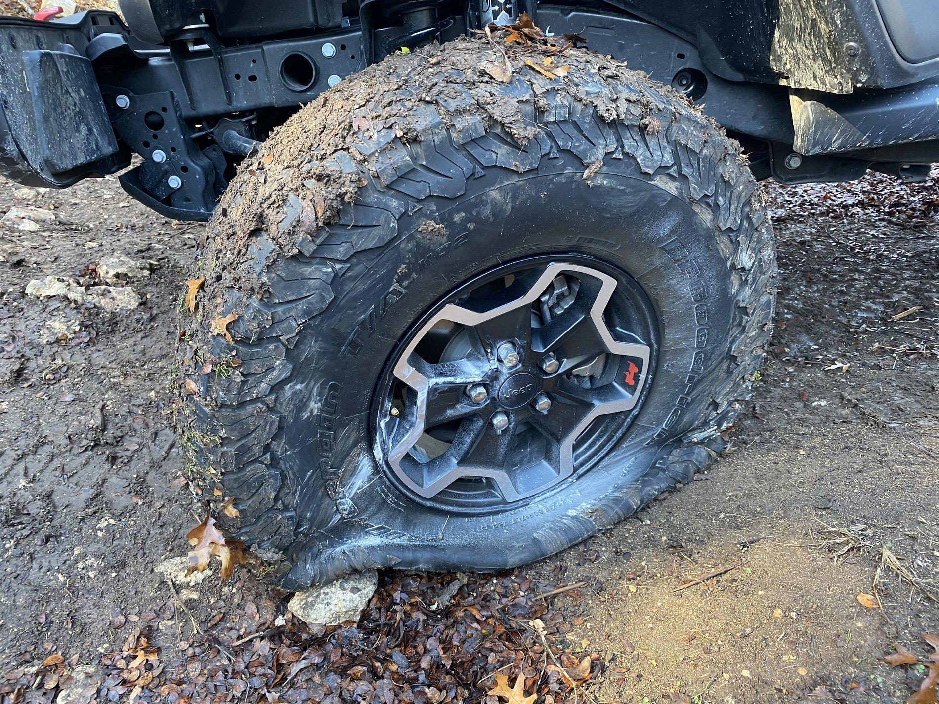 Jeep Gladiator What did you do WITH your Gladiator today? 58972C66-DDE9-4423-A19B-F0FC7A2ECA97
