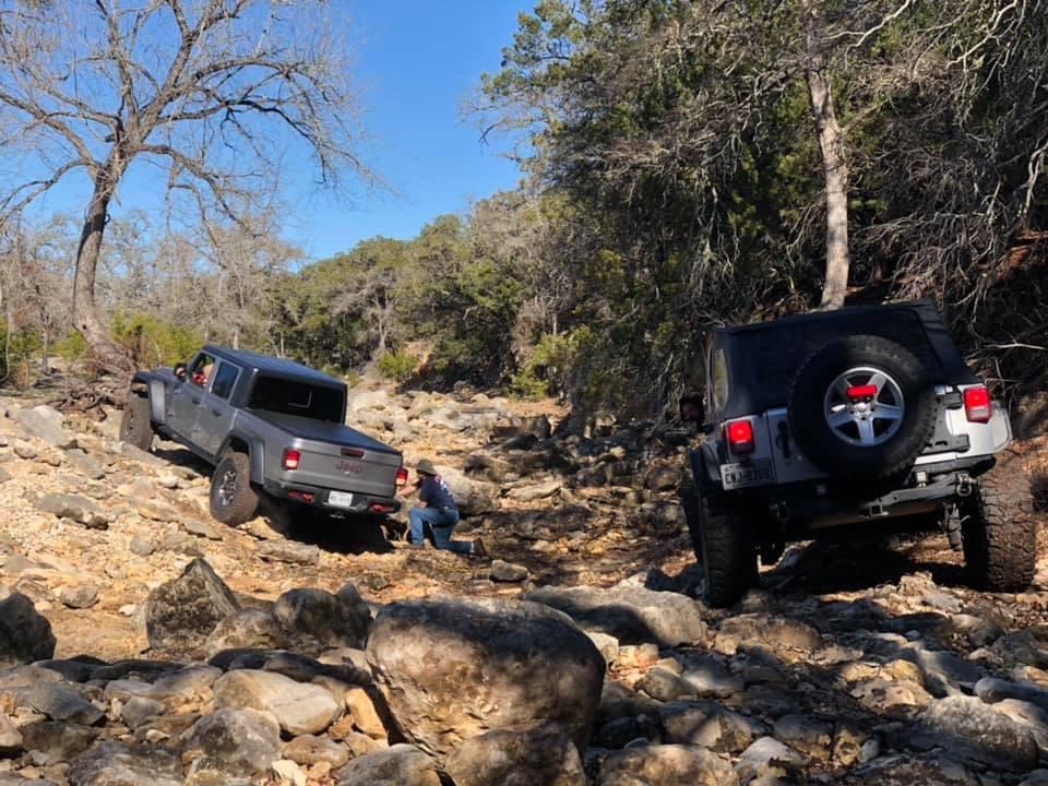 Jeep Gladiator What did you do WITH your Gladiator today? 2004DC1A-2EA3-4E51-97A3-C6729BAB8368