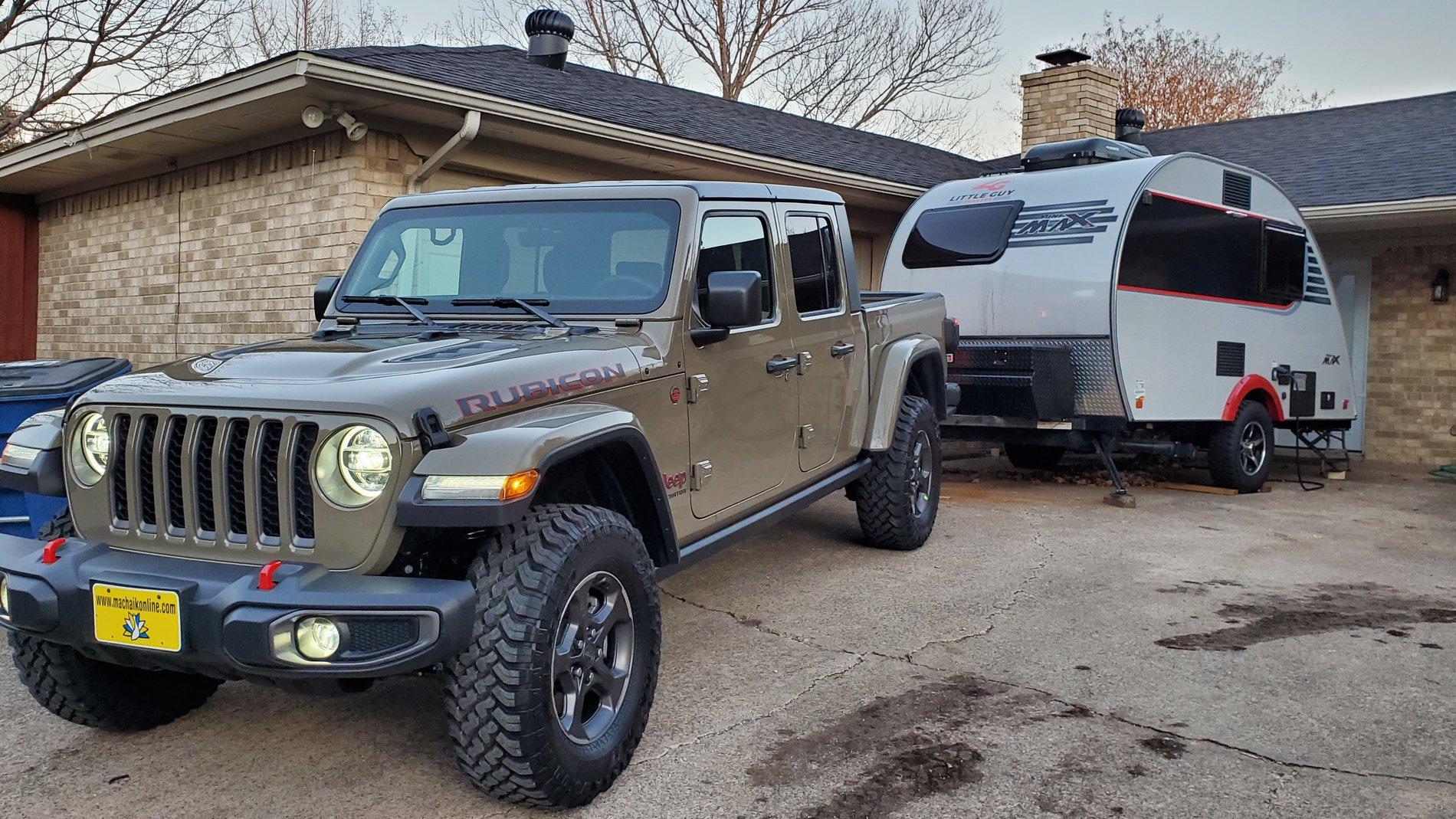 Jeep Gladiator So, what is everybody towing? 20191222_171838