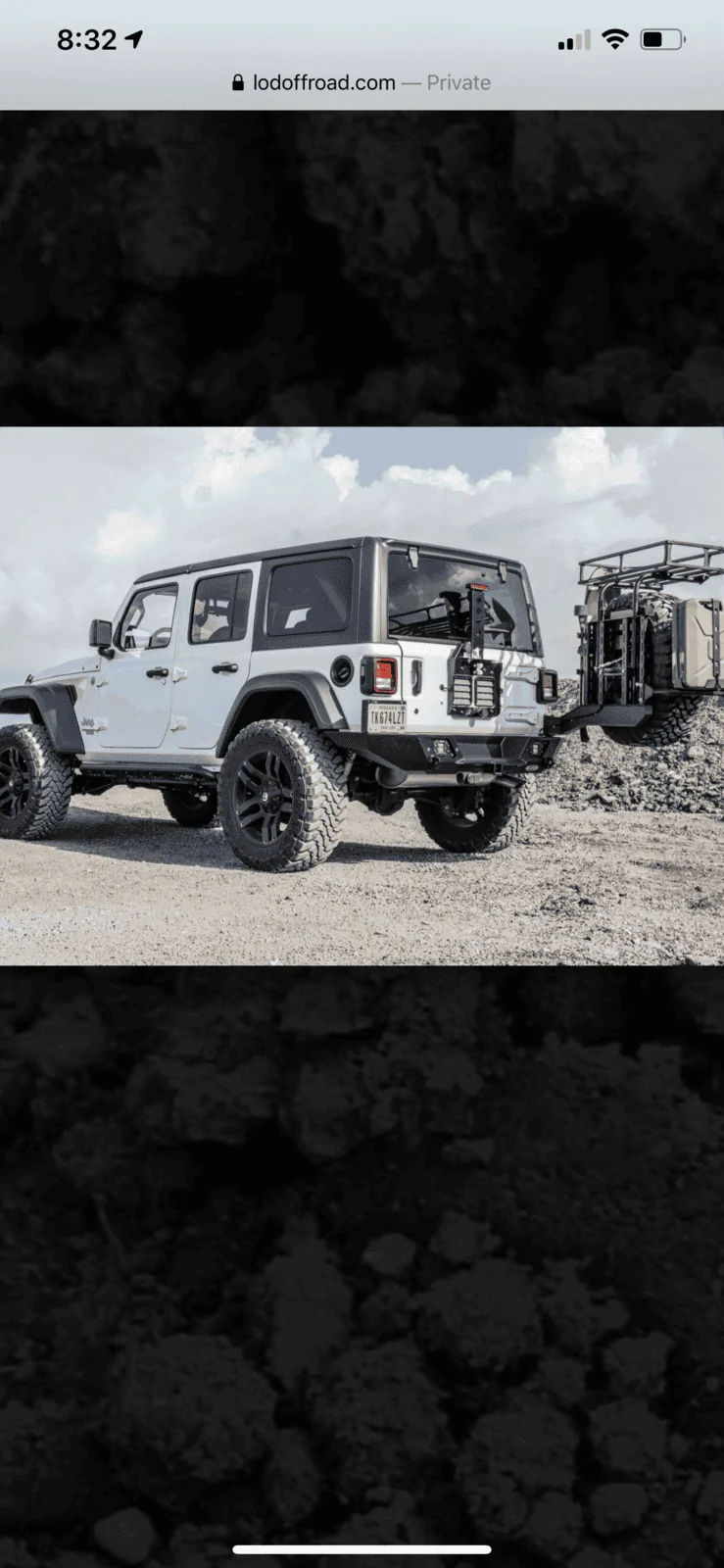 Jeep Gladiator Gladiator Rear Bumper with Tire Carrier? 14CE5DBA-CDED-44E5-B7A9-8B4F72CD6633