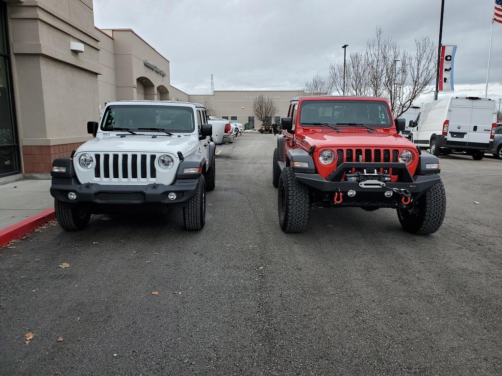 Jeep Gladiator Red Rock'n Utah Firecracker Build 20191224_124235