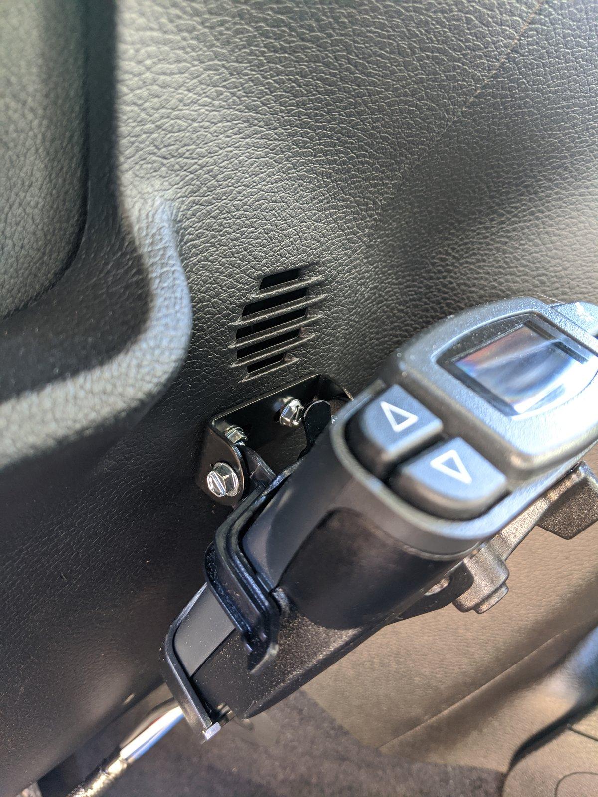 Jeep Gladiator Factory Trailer Brake Controller releases ...EDIT: STILL WAITING IMG_20191225_120113