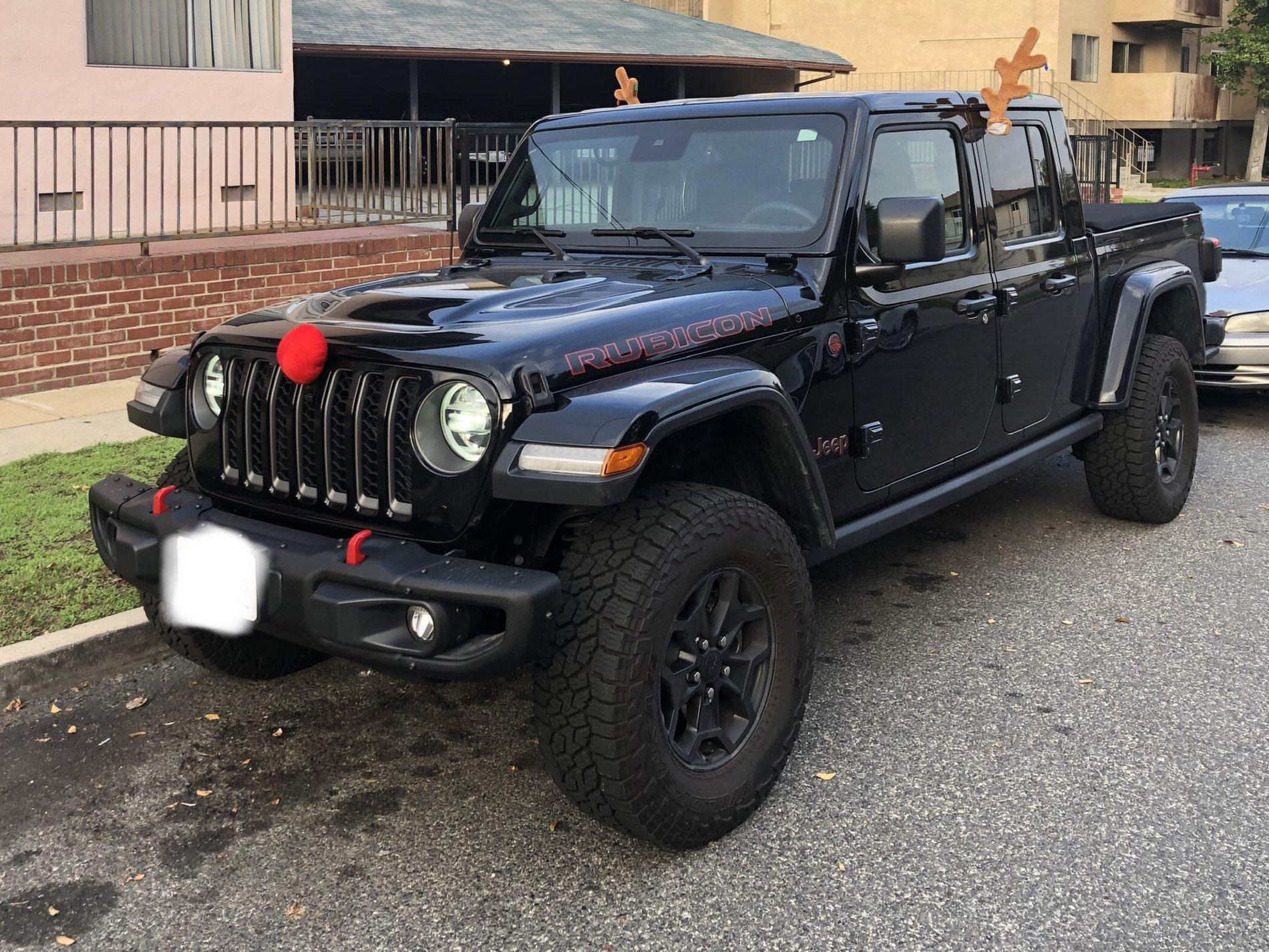 Jeep Gladiator Christmas season, where you put your red nose DBC7E13C-F242-40B3-8044-7687E592DE30