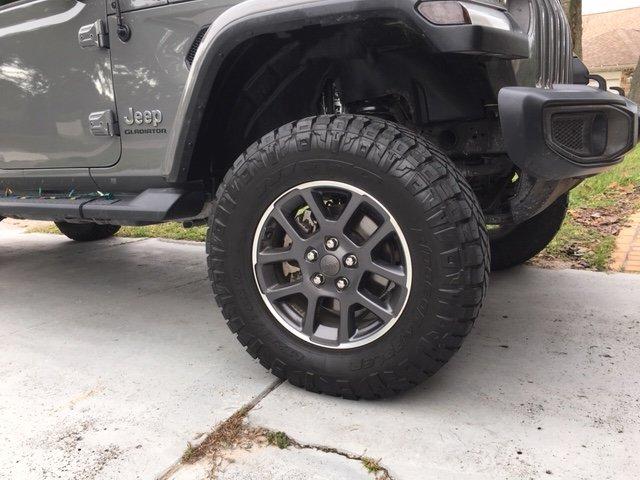 Jeep Gladiator Nitto Ridge Grapplers 285/70/18 IMG_2408.JPG