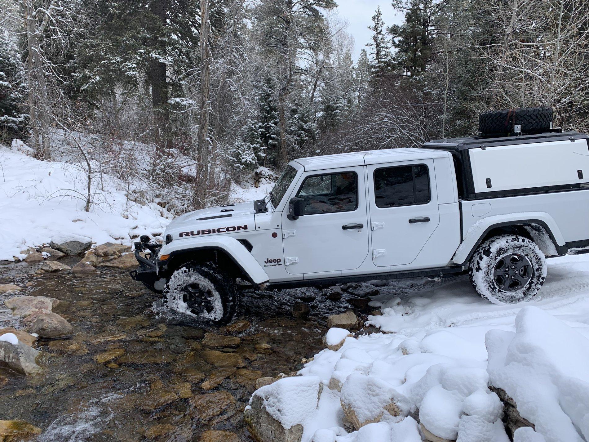 Jeep Gladiator What did you do WITH your Gladiator today? F00BB9C8-CCAD-4D8E-BDFD-CC51CFE811B1