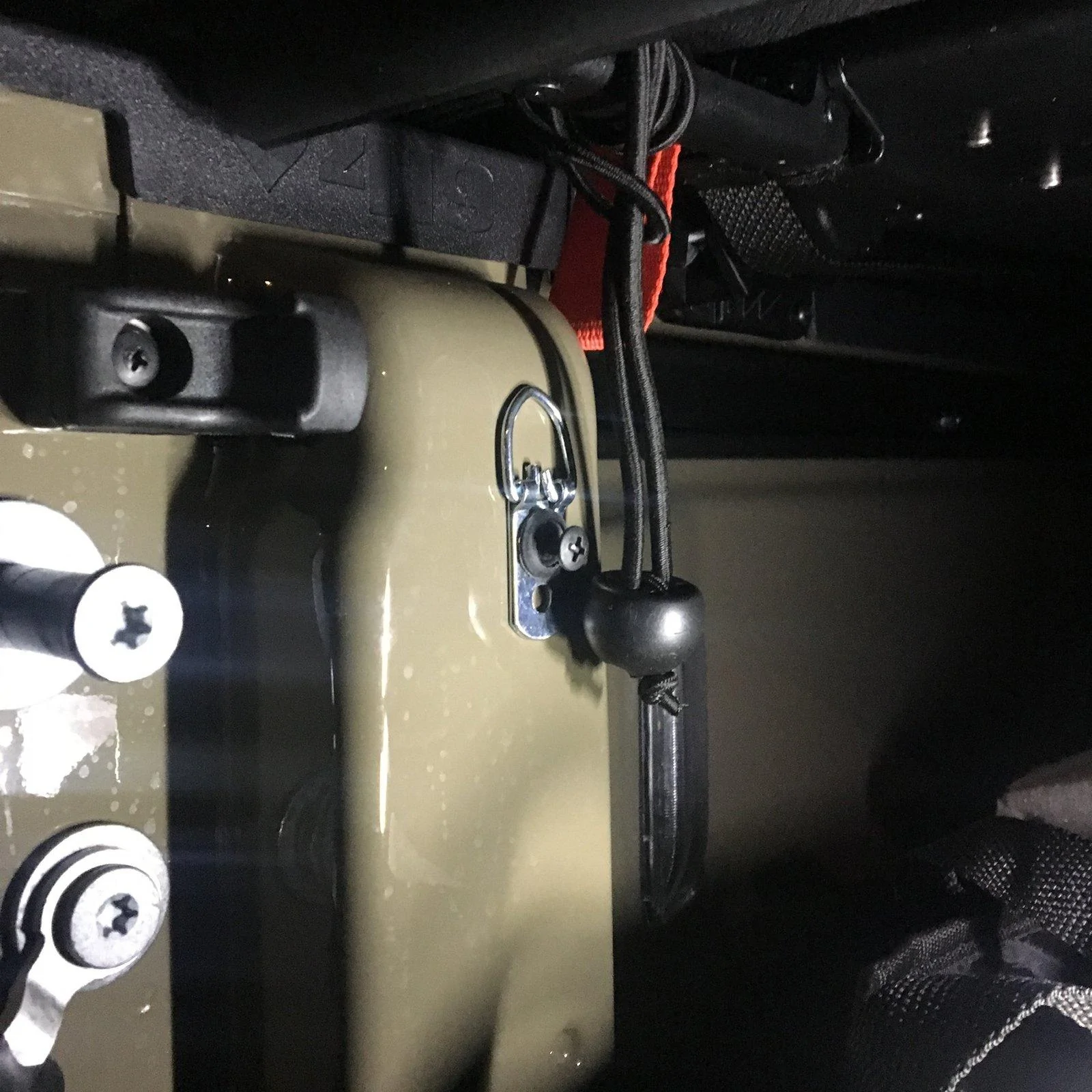 Jeep Gladiator Anybody had the horrible roll up bed cover replaced? 5B7CDF5F-CE37-4B91-A40A-1A7B48F99157