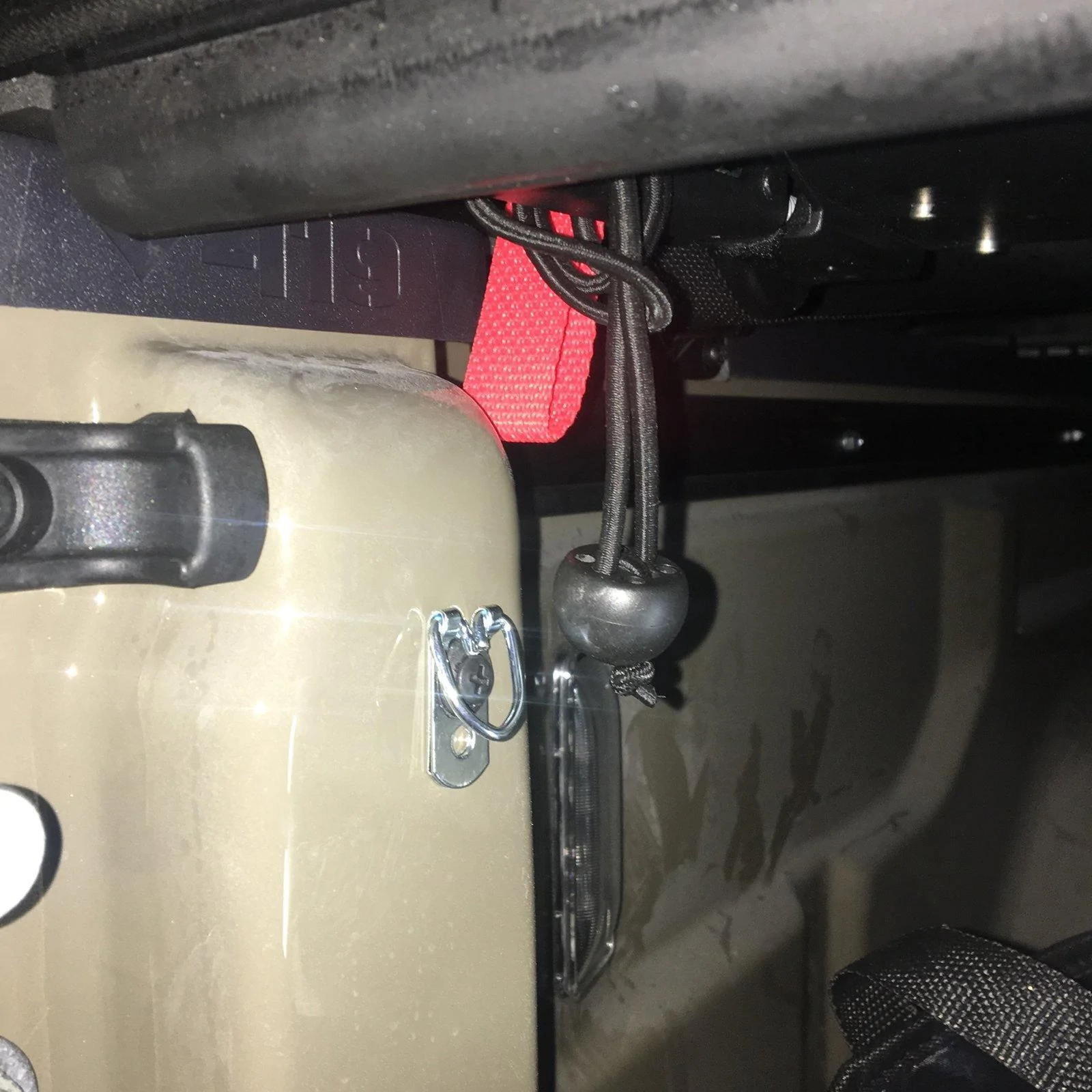 Jeep Gladiator Anybody had the horrible roll up bed cover replaced? 8A34575D-5FE4-492C-9EC1-F326AD8EA83A