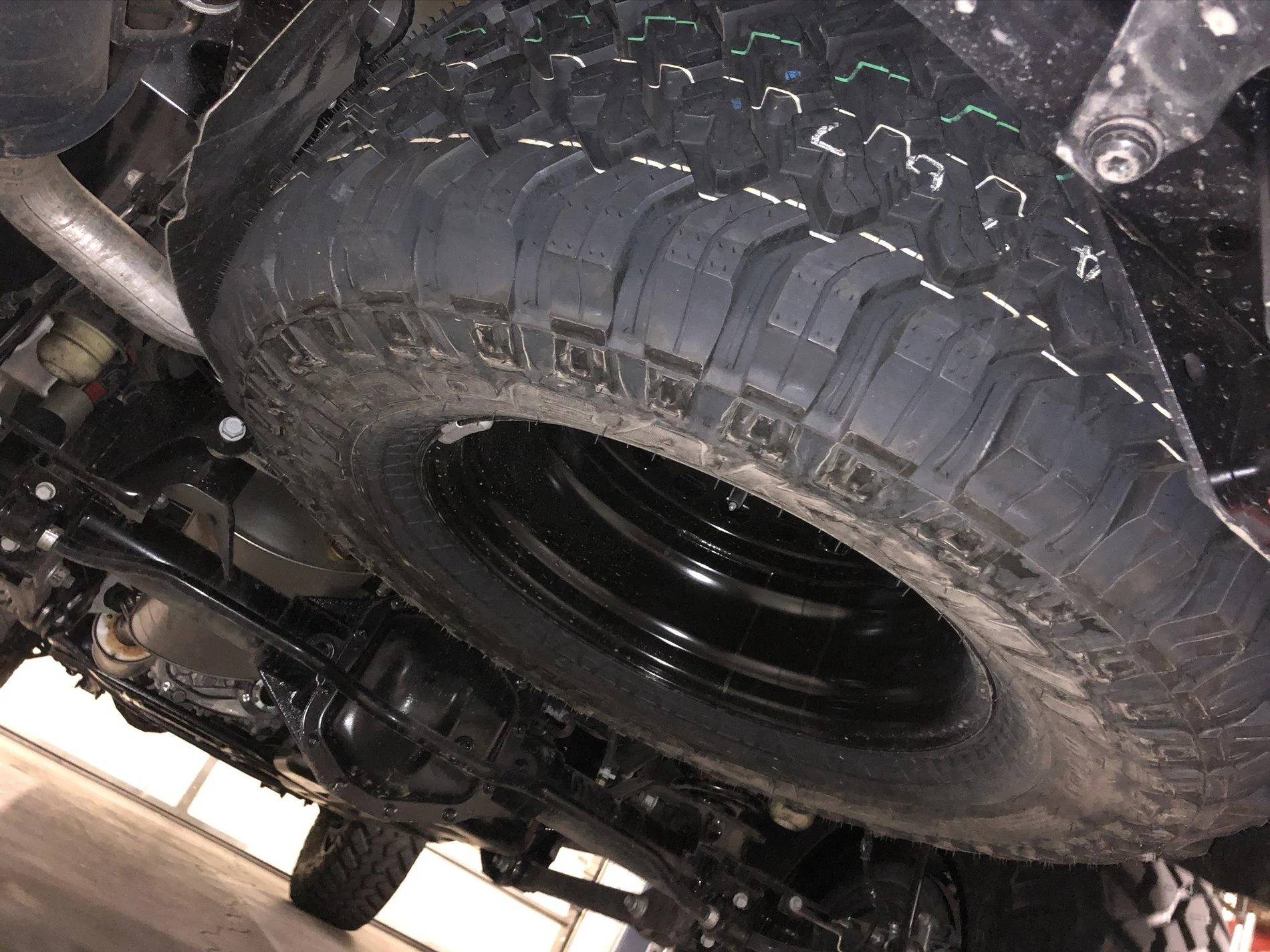 Jeep Gladiator 5 Rubicon MT tires on the upgraded wheels 94C60A9E-4BFE-4C3C-B19F-59AAA8D31A10