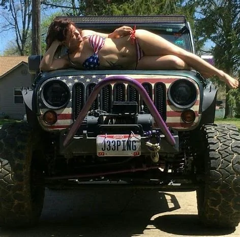 Jeep Gladiator Hood Ornaments OIP.jpeg-18