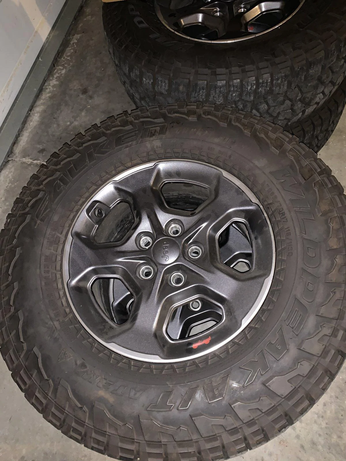 Jeep Gladiator Rubicon wheels and tires located near Tampa FL upload_2019-12-29_10-47-30