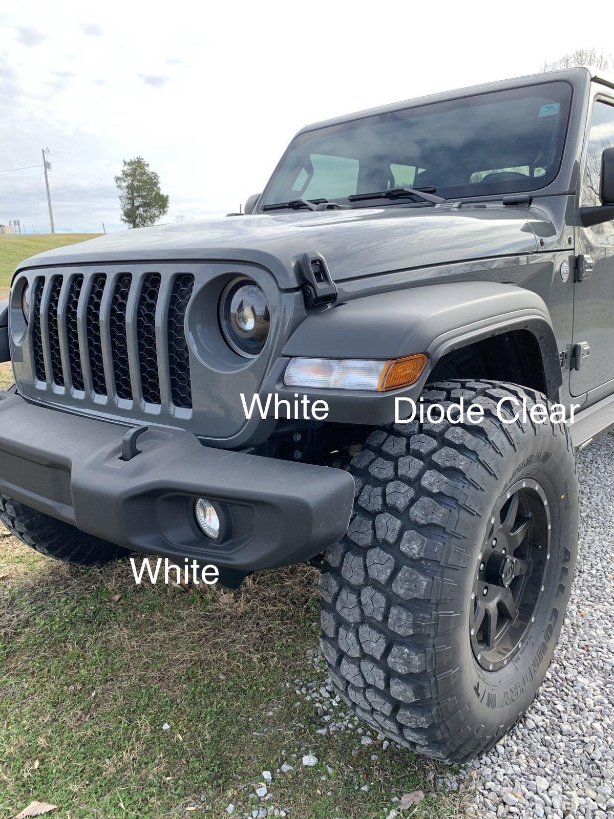 Jeep Gladiator LED Bulb Replacement - IT WORKS! 20649F19-39E3-4039-BF0F-2AF14ADD5444