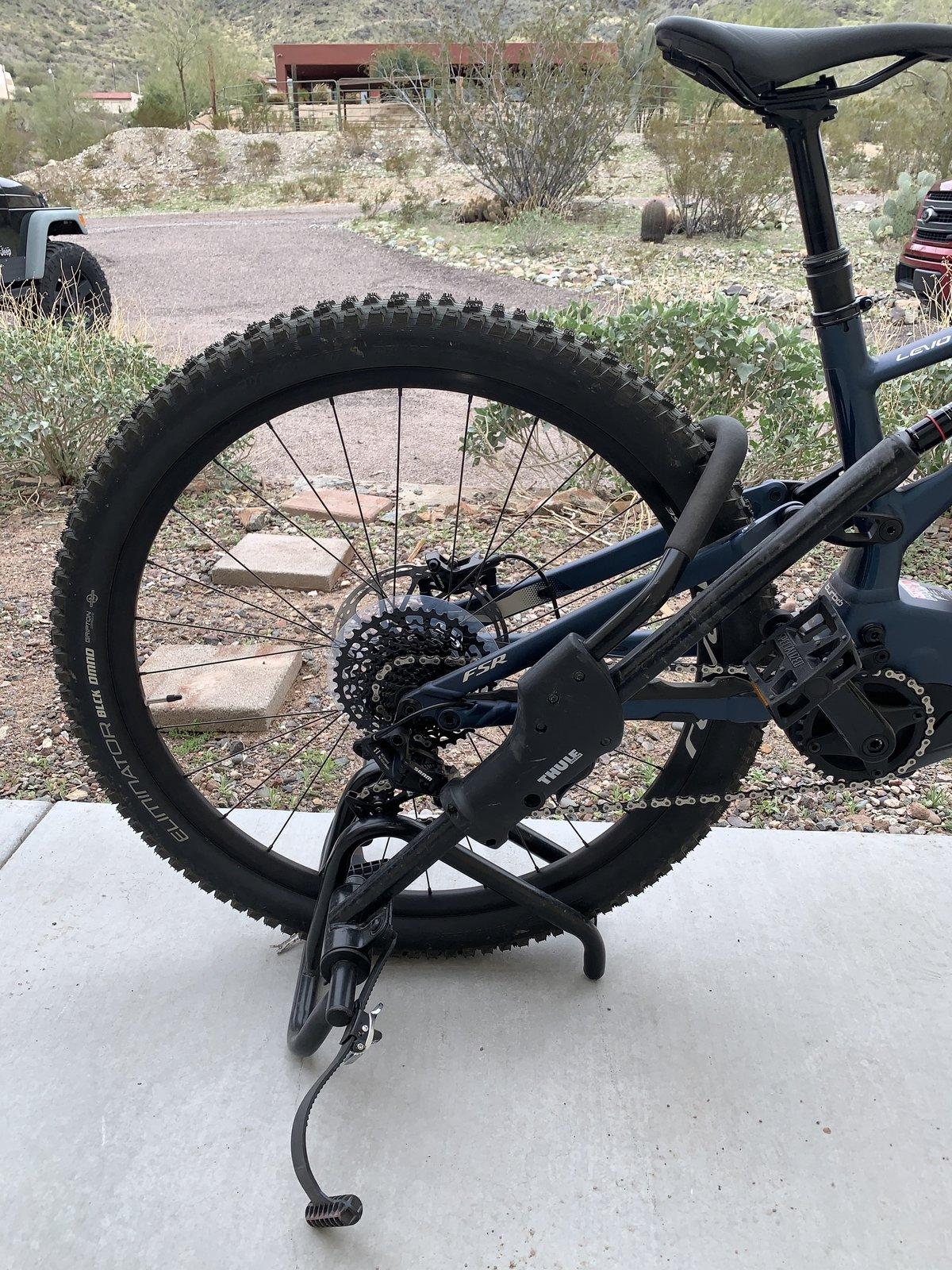 Jeep Gladiator Bike rack and Tonneau cover upload_2019-12-30_16-20-44