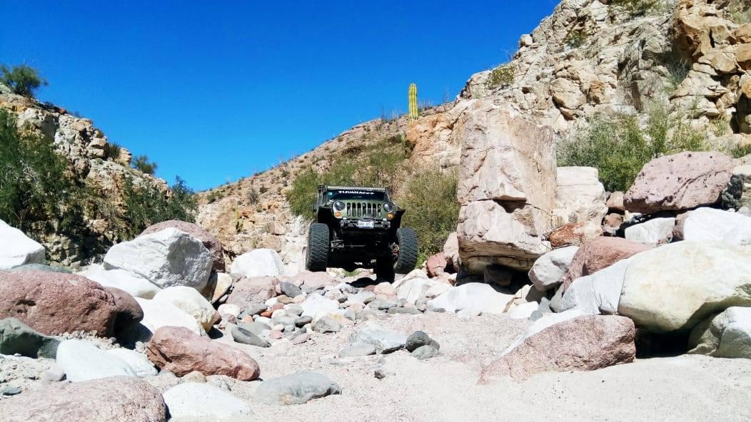 Jeep Gladiator Evo Mfg 2.5" Overland Lift Installation r2bmJdb