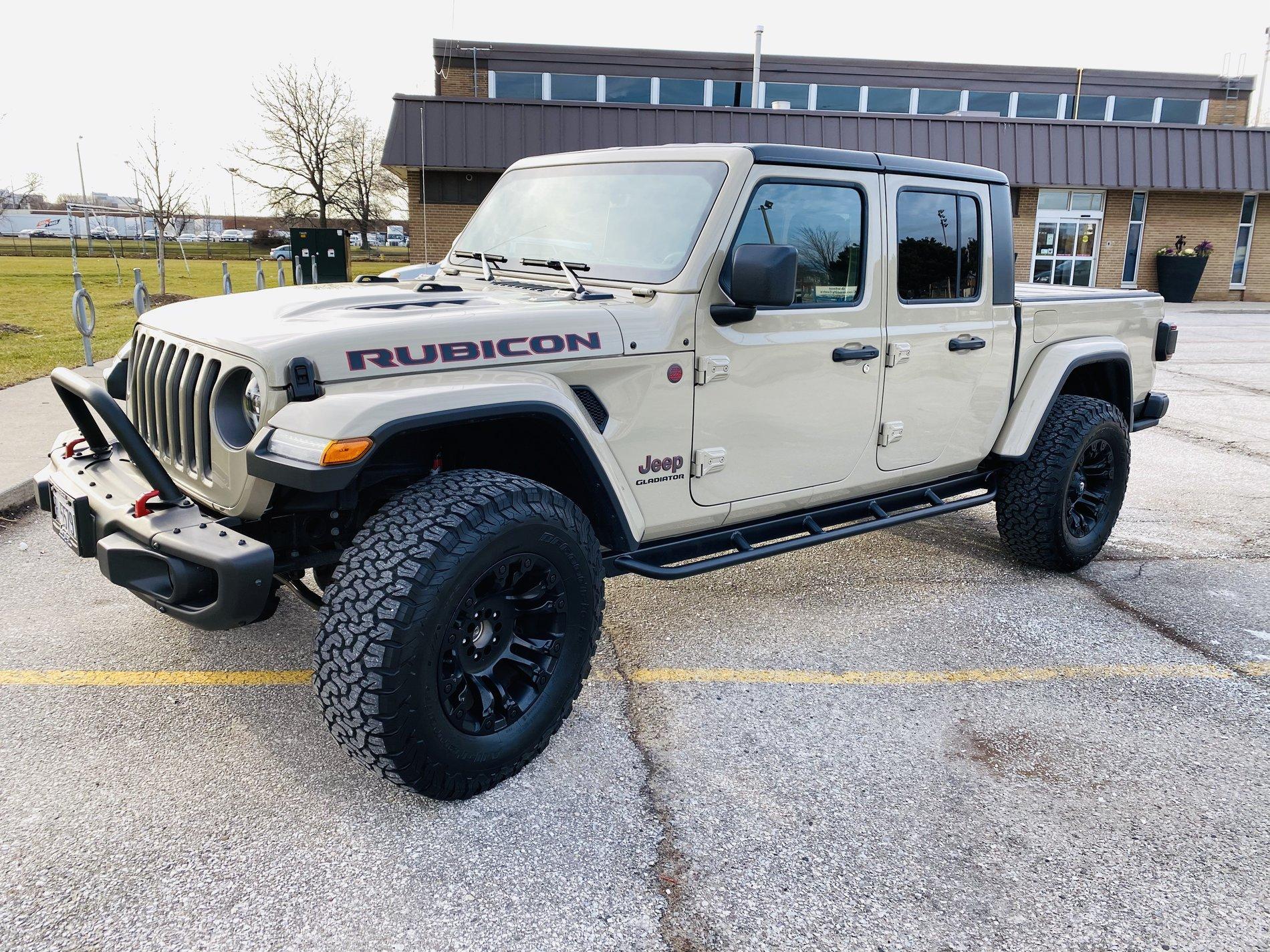 Jeep Gladiator Where are my future Gobis 6C0D4DE9-4196-4292-85D7-E089DA9D8513