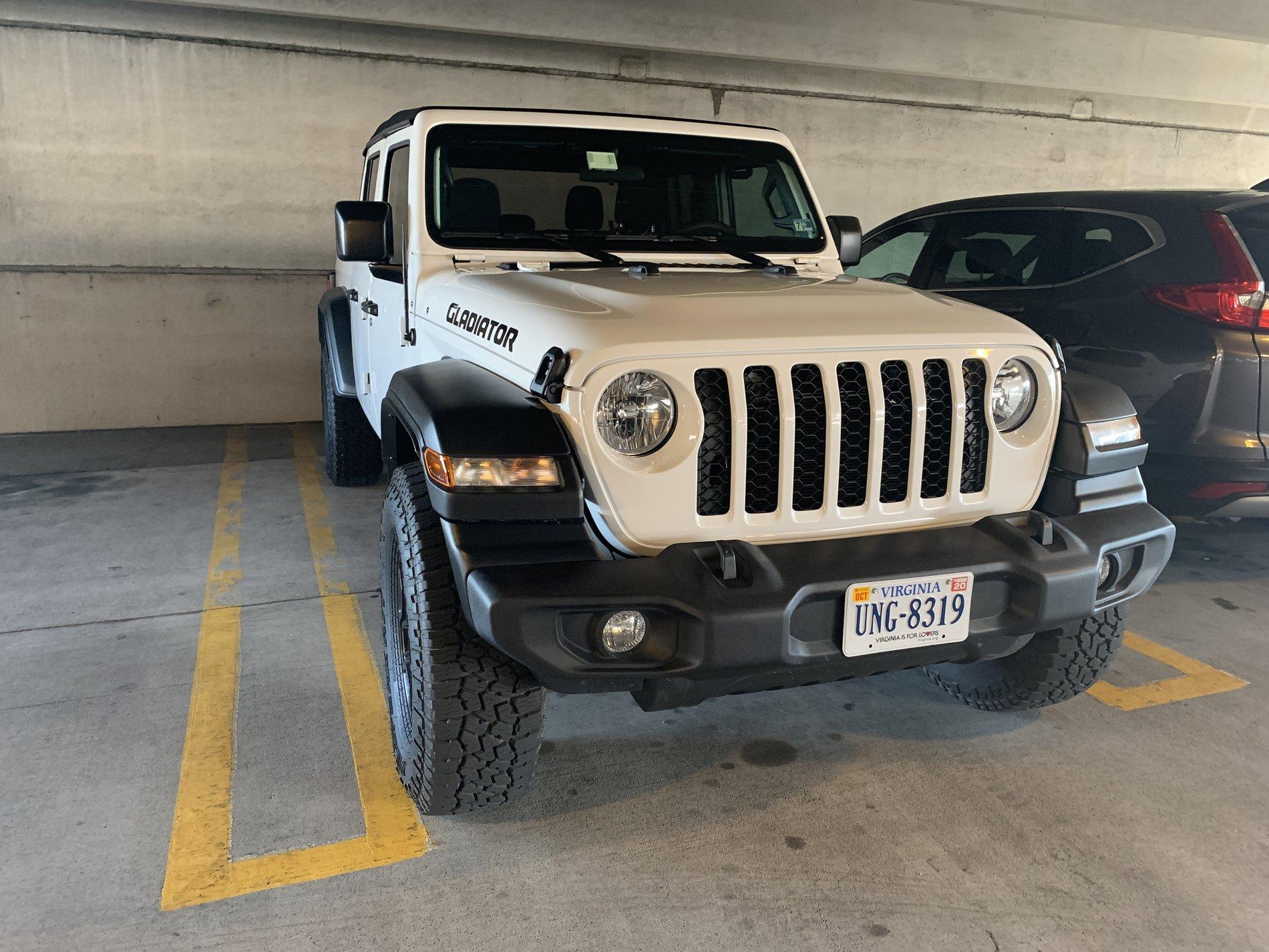 Jeep Gladiator SHOW ME YOUR WHEELS! D5FEC1A5-2F2D-4DE4-B061-61FFD5D5ED1E