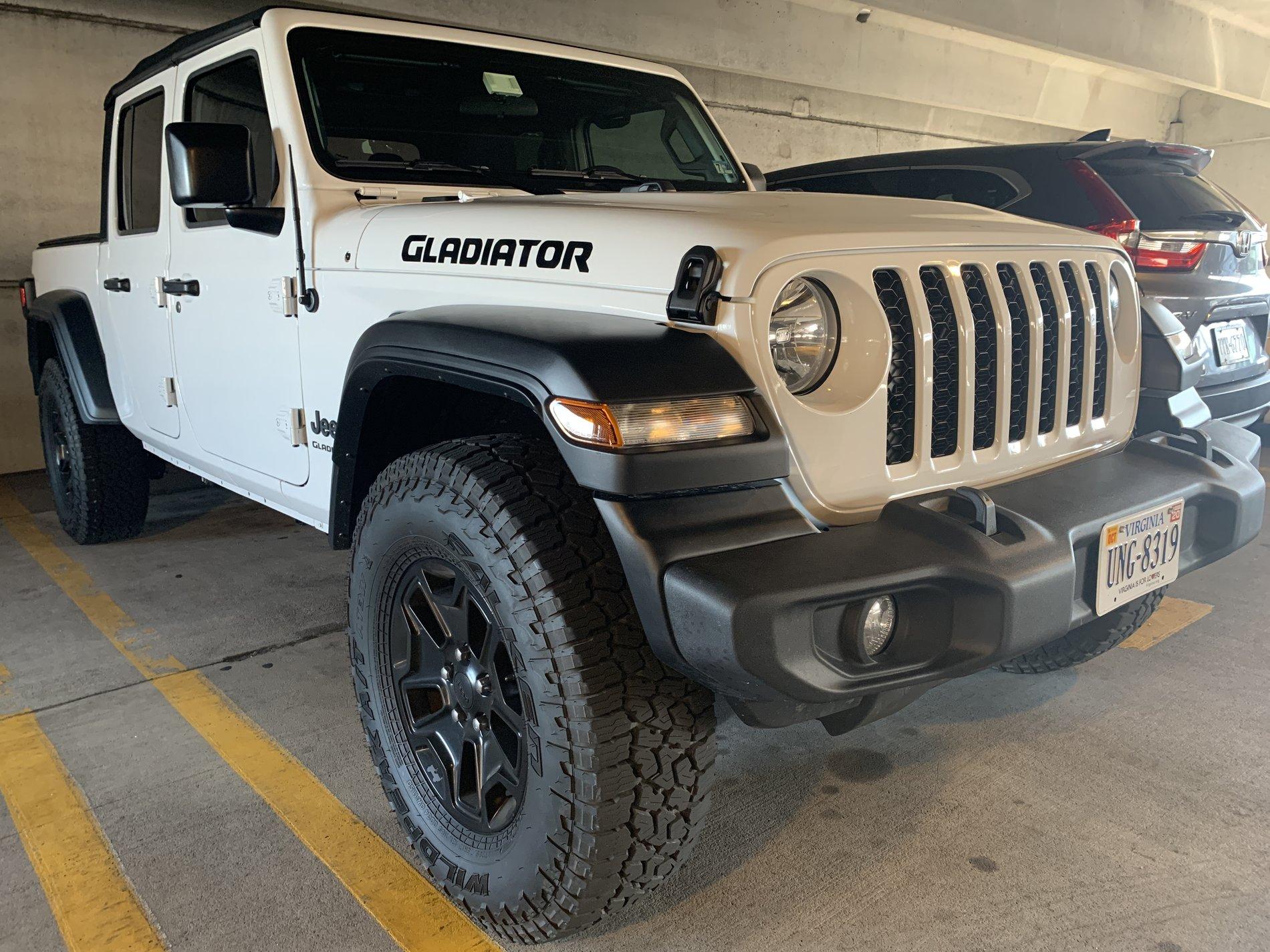 Jeep Gladiator SHOW ME YOUR WHEELS! FAF39F0A-83A7-4FB8-AE01-EB07D476866D
