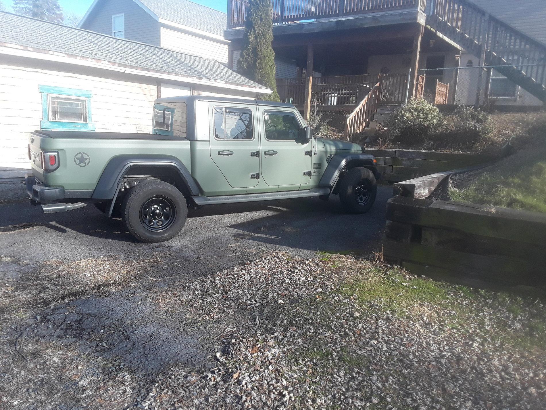 Jeep Gladiator New Gladiator Owner, Longtime Jeep fanatic and Military Truck owner 20191224_140903