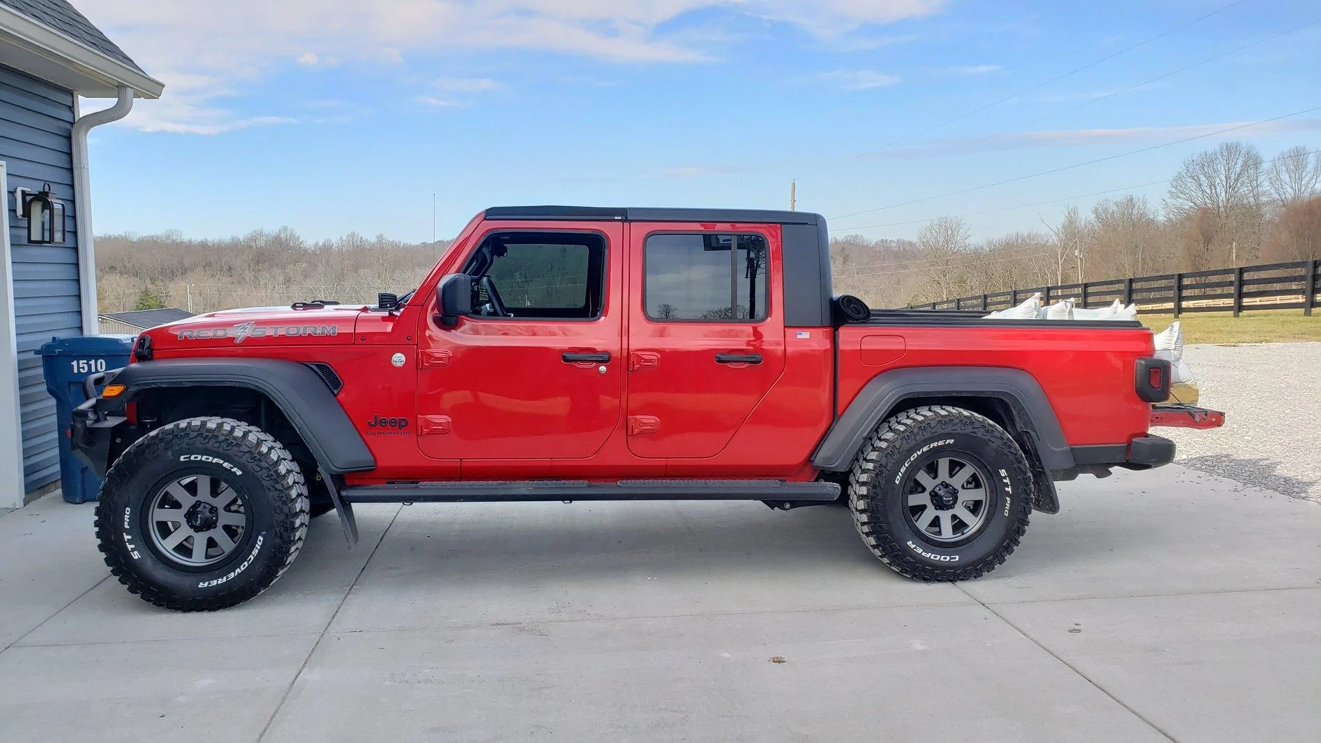 Jeep Gladiator Finally the bed hauling... 20191221_131848