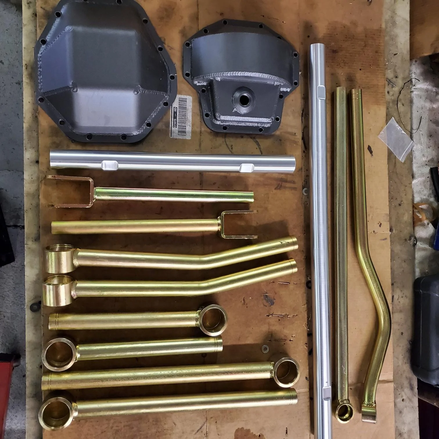 Parts for coating.webp