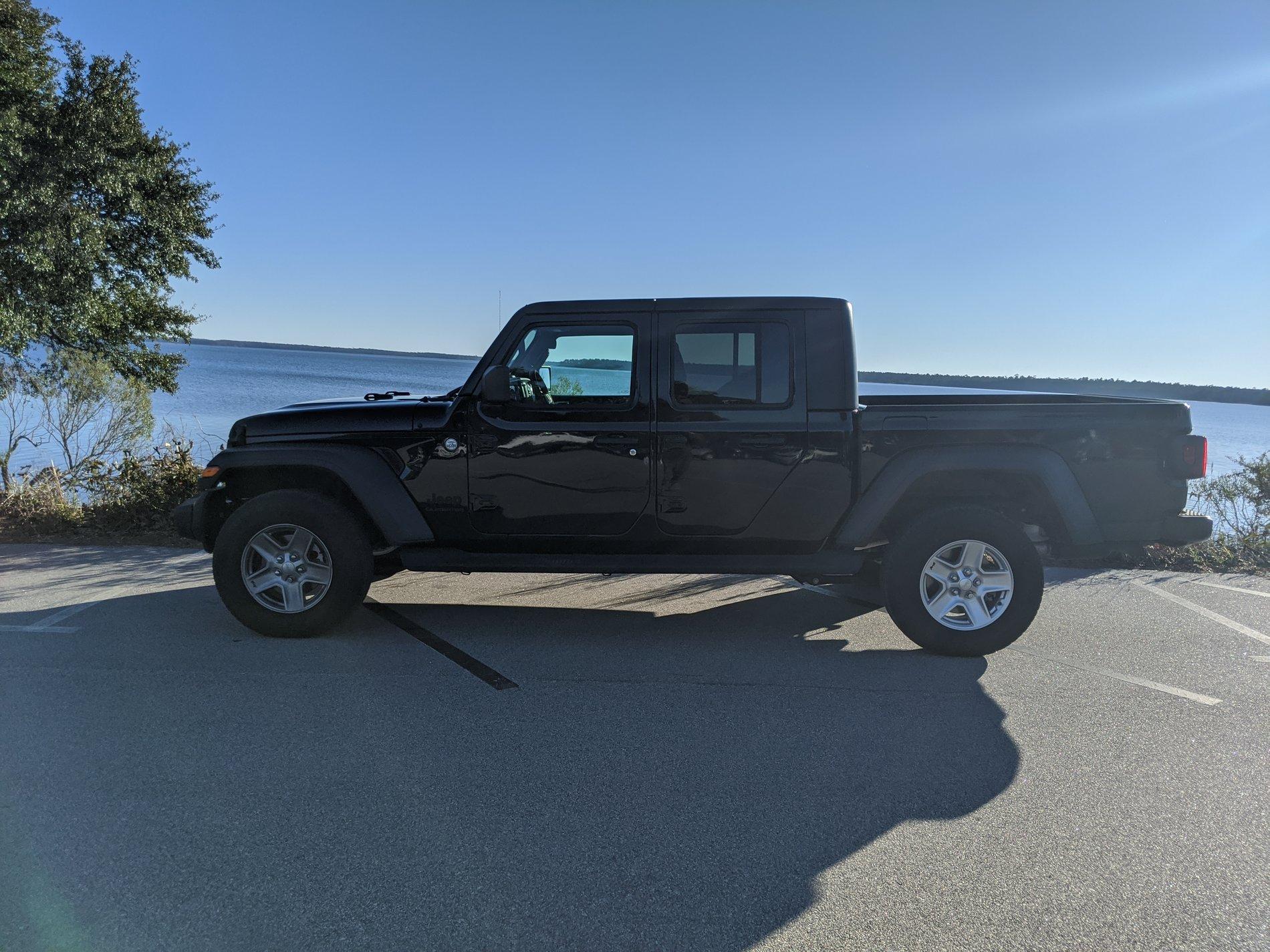 Jeep Gladiator BLACK Gladiator JT Club IMG_20200106_152452