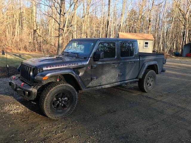 Jeep Gladiator The GCM-JTLE-OMC... Granite Crystal Metallic- JT Launch Edition- Original Motor Club 64A00845-C80E-4B21-B9FE-5A9E8C421C7B