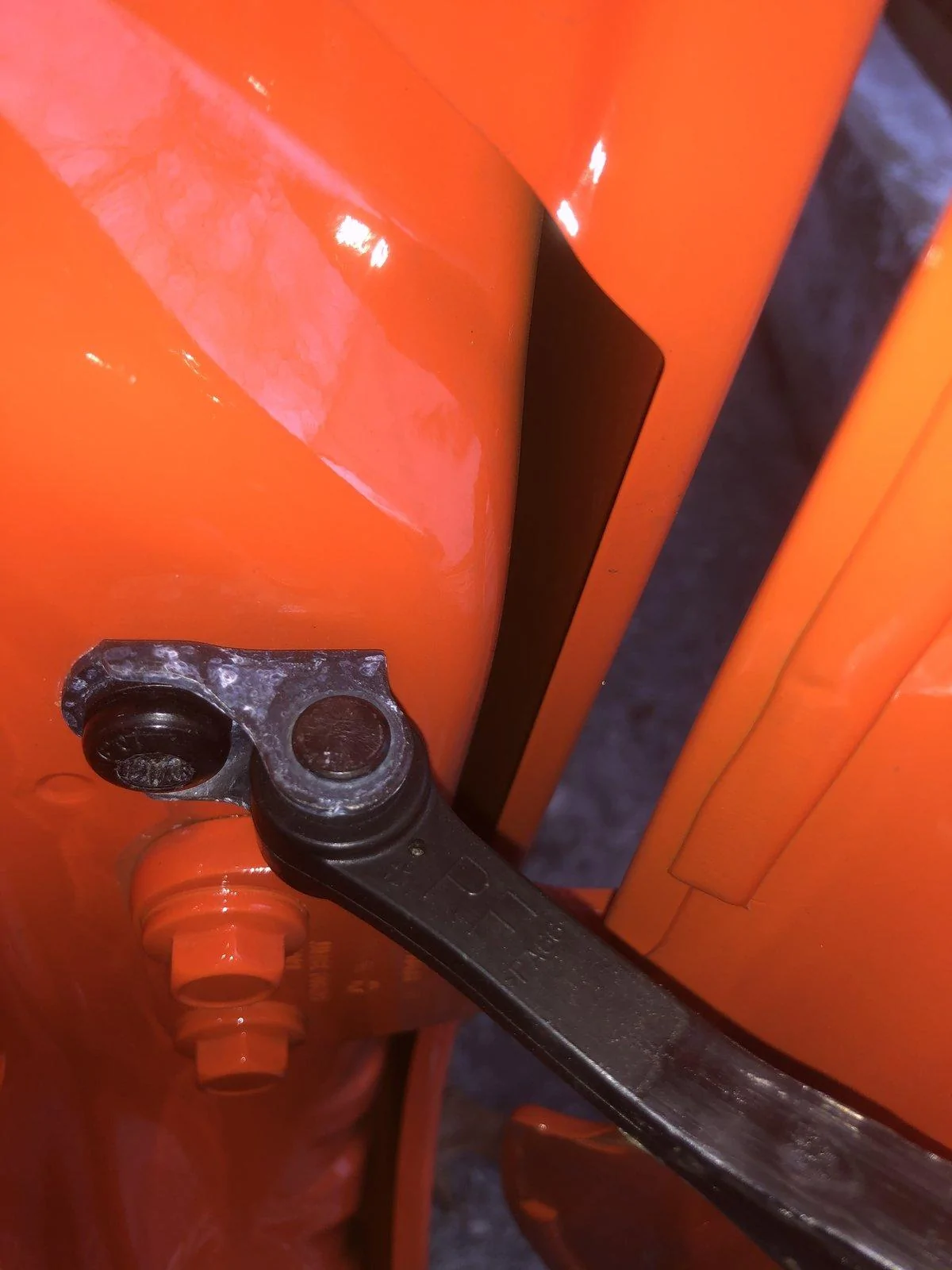 Jeep Gladiator Rust on door D60C5F95-25F2-4421-B266-D9CC3D9ADCE2