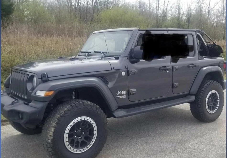 Jeep Gladiator Need some Side Step/Nerf Bar help! 5CE60D5E-FE25-437D-9D57-CD942426033B
