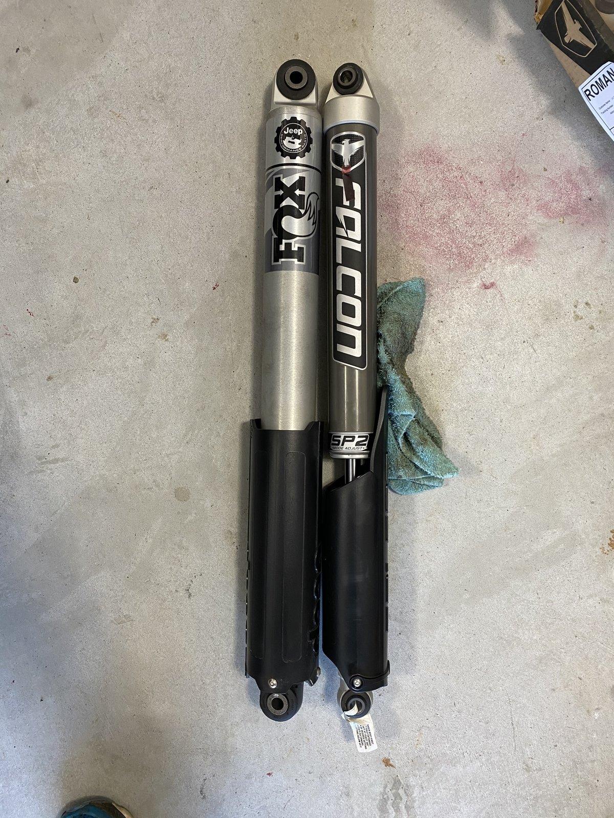 Jeep Gladiator Swapped my Mopar 2" Lift Kit Fox Shocks for Falcons 2.1 SP2s E131E3F8-4ACA-490A-8F77-F0575A9A4C2C