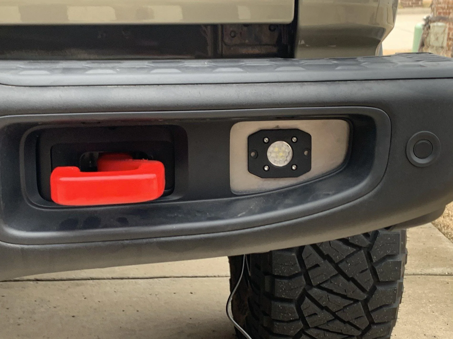 Jeep Gladiator Backup lights FB99FFE9-1FD3-4A87-9466-82EE684CD5F4