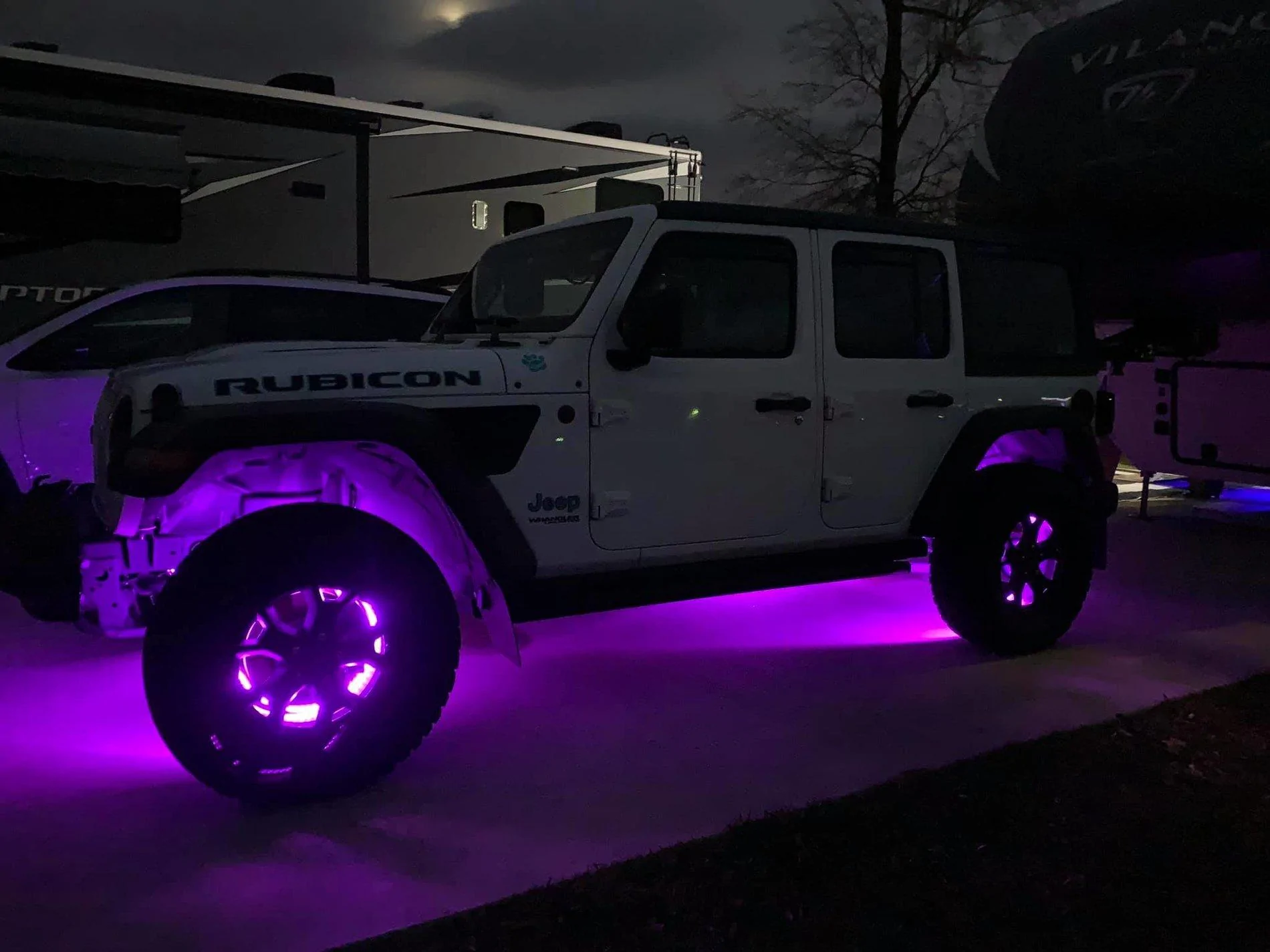 Jeep Gladiator ORACLE Lighting LED Illuminated Wheel Rings oracle_wheel_rings_jeep_JK_LED_underbody_purpl