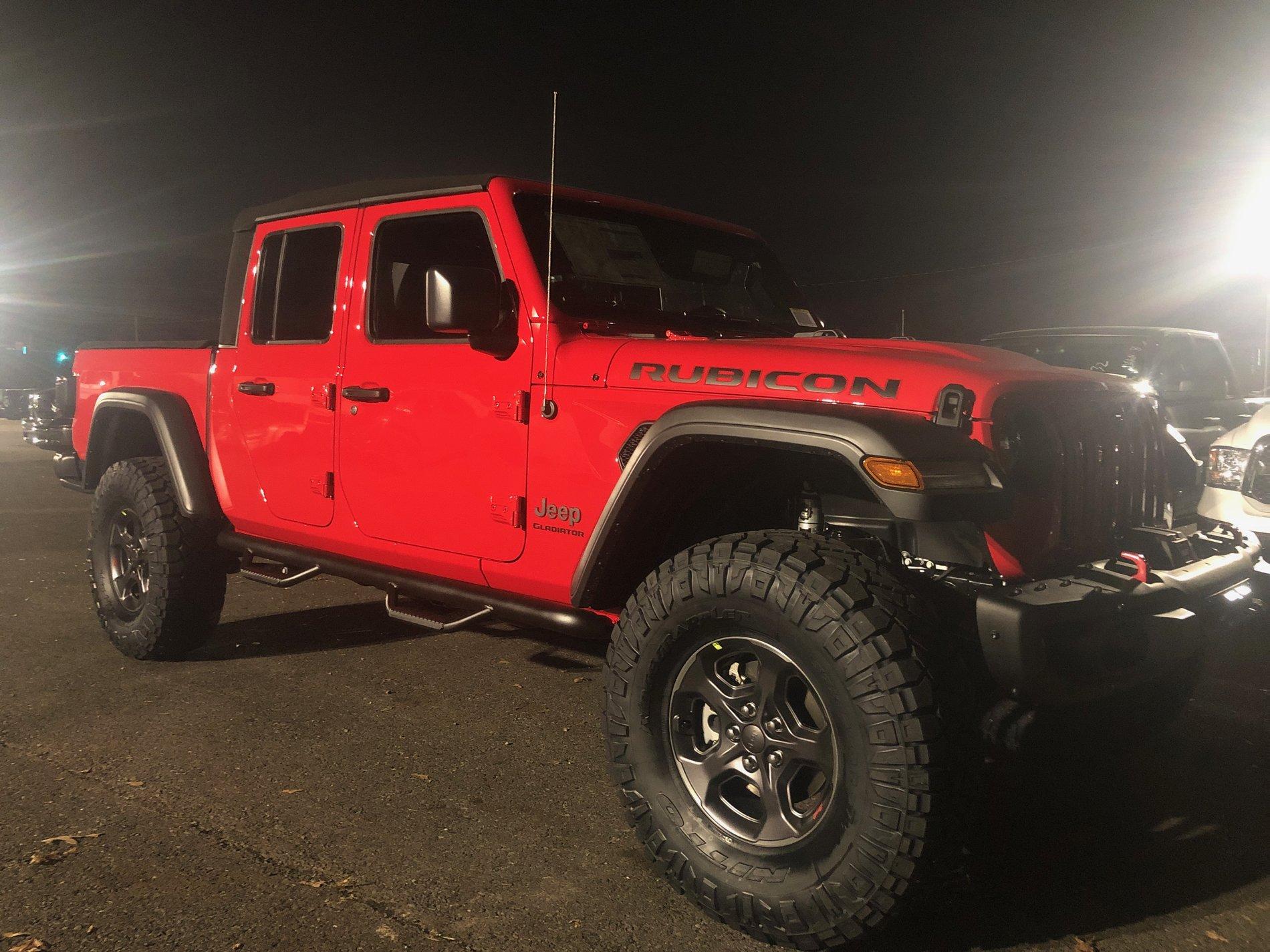 Jeep Gladiator Gladiators on Mopar 2" Lift Kit 95C3BB6B-90A4-4A7F-8845-6EFE30220948