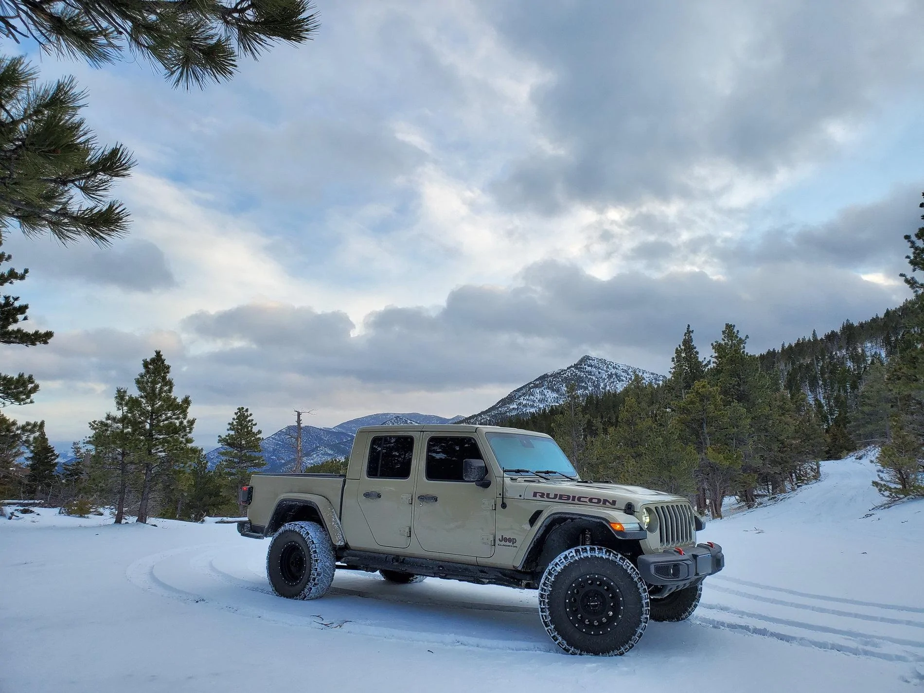 Jeep Gladiator What did you do WITH your Gladiator today? 20200111003