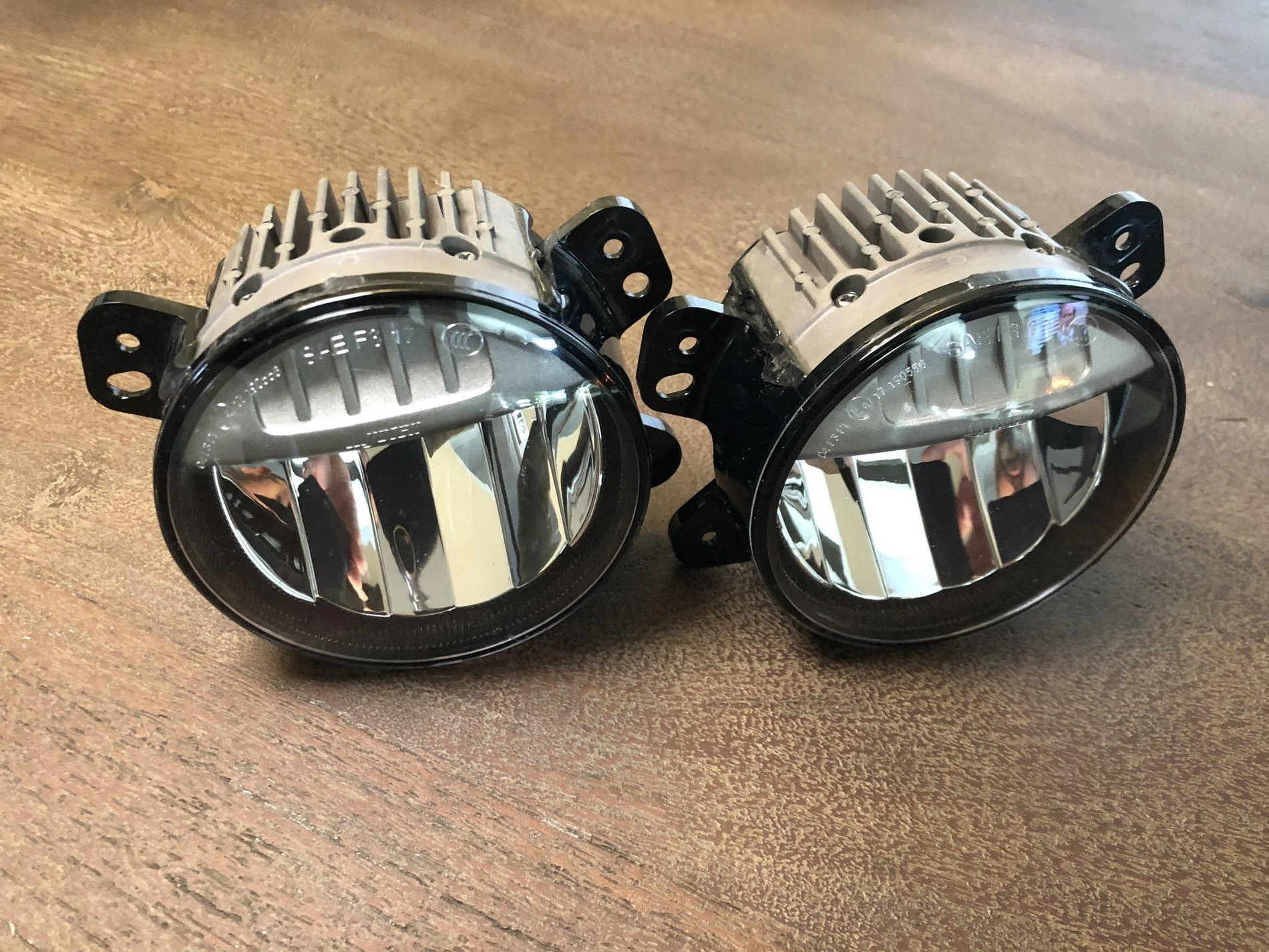 Jeep Gladiator F.S. Oem Jeep Led fog lights. 72EAEE82-547E-4AE5-BE56-273DB0C9B24B