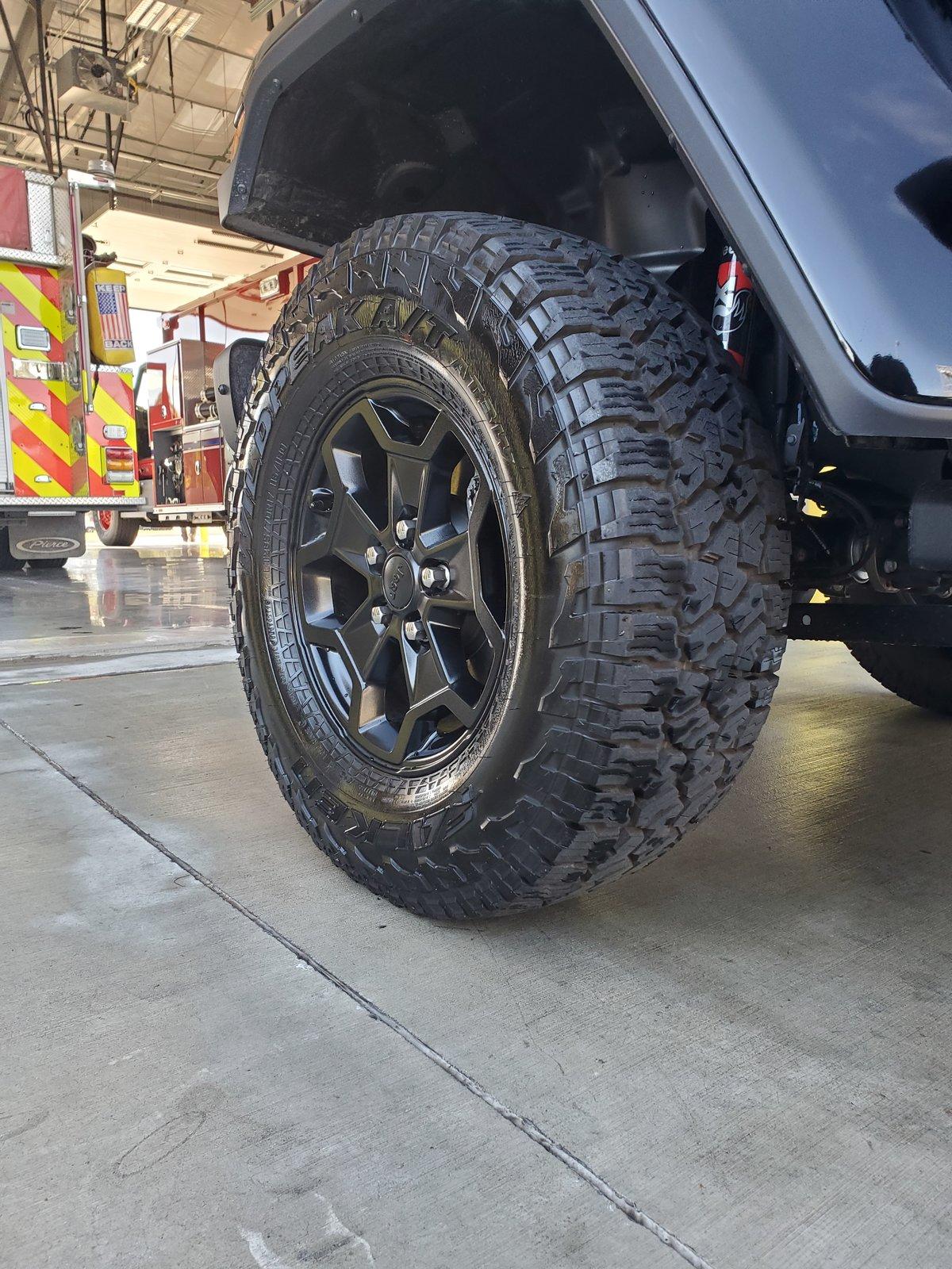 Jeep Gladiator Wts Rubicon Launch Edition take offs. Houston 20191102_115700