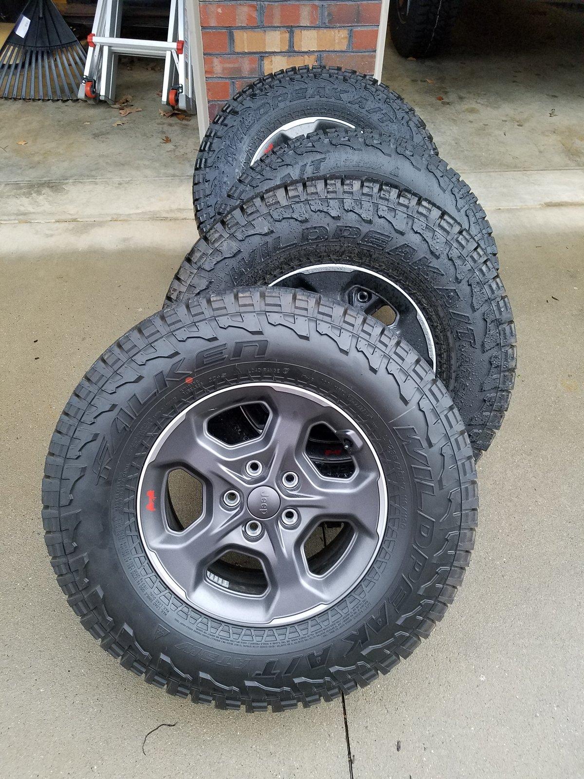 Jeep Gladiator SOLD!  Hickory,NC - Rubicon Wheels & Tires (4)  With TPMS 20200111_163053[1]