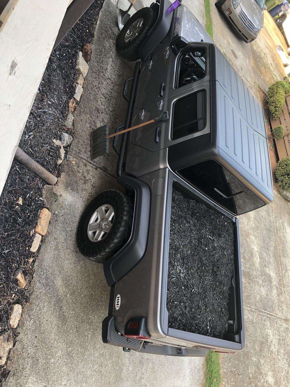 Jeep Gladiator Post your payload pics! IMG_0197
