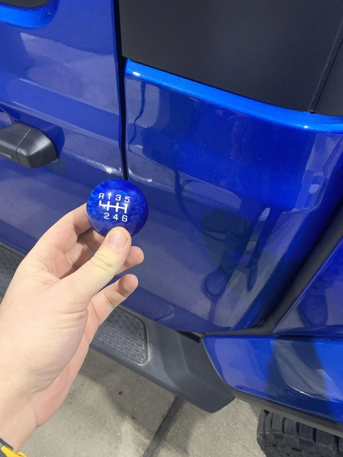 Jeep Gladiator HYDRO BLUE PEARL Gladiator JT Club B262E916-15F3-409C-A681-6F0EECB98FEF