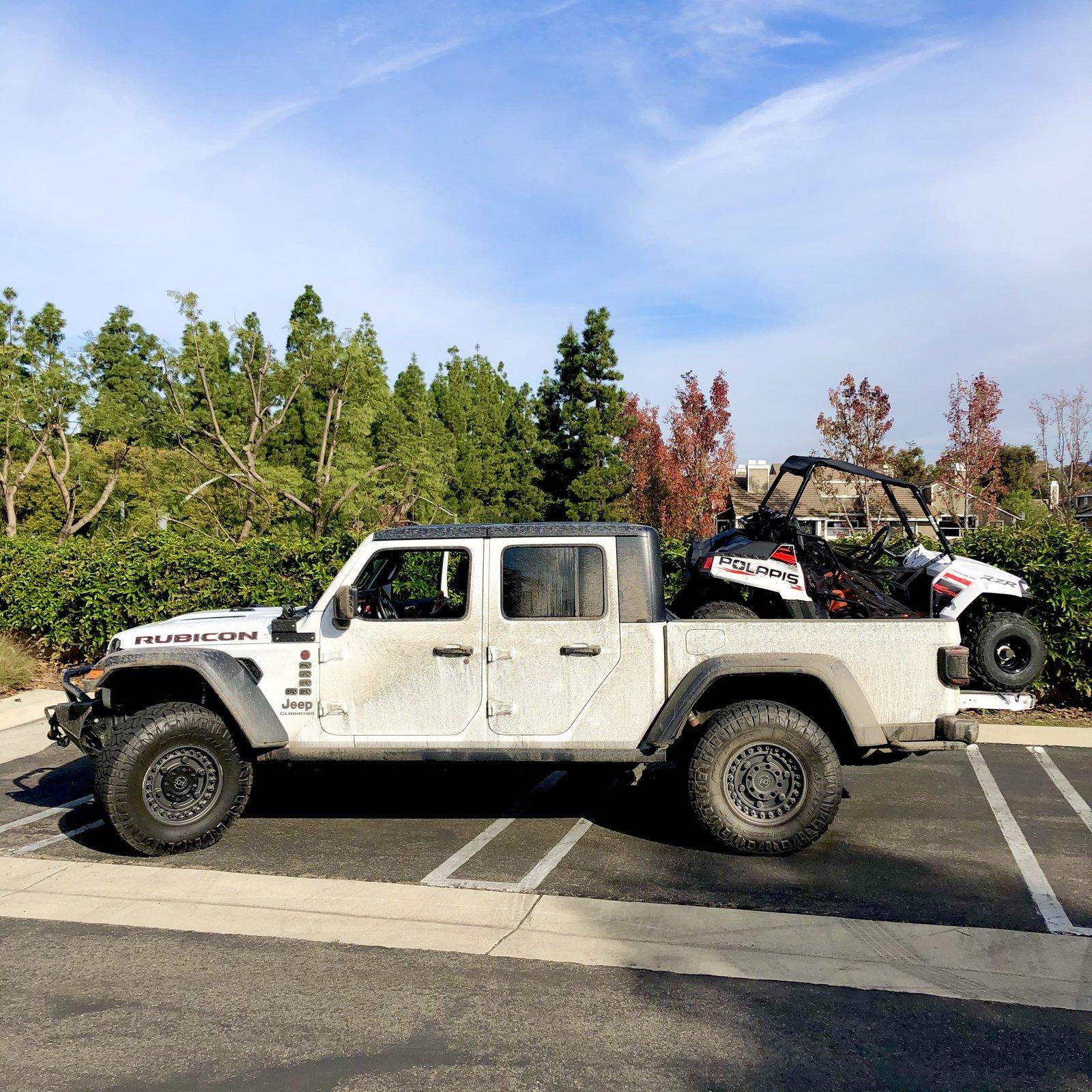 Jeep Gladiator Post your payload pics! 1F840951-3F13-4F8C-B48A-34E191CDC41E
